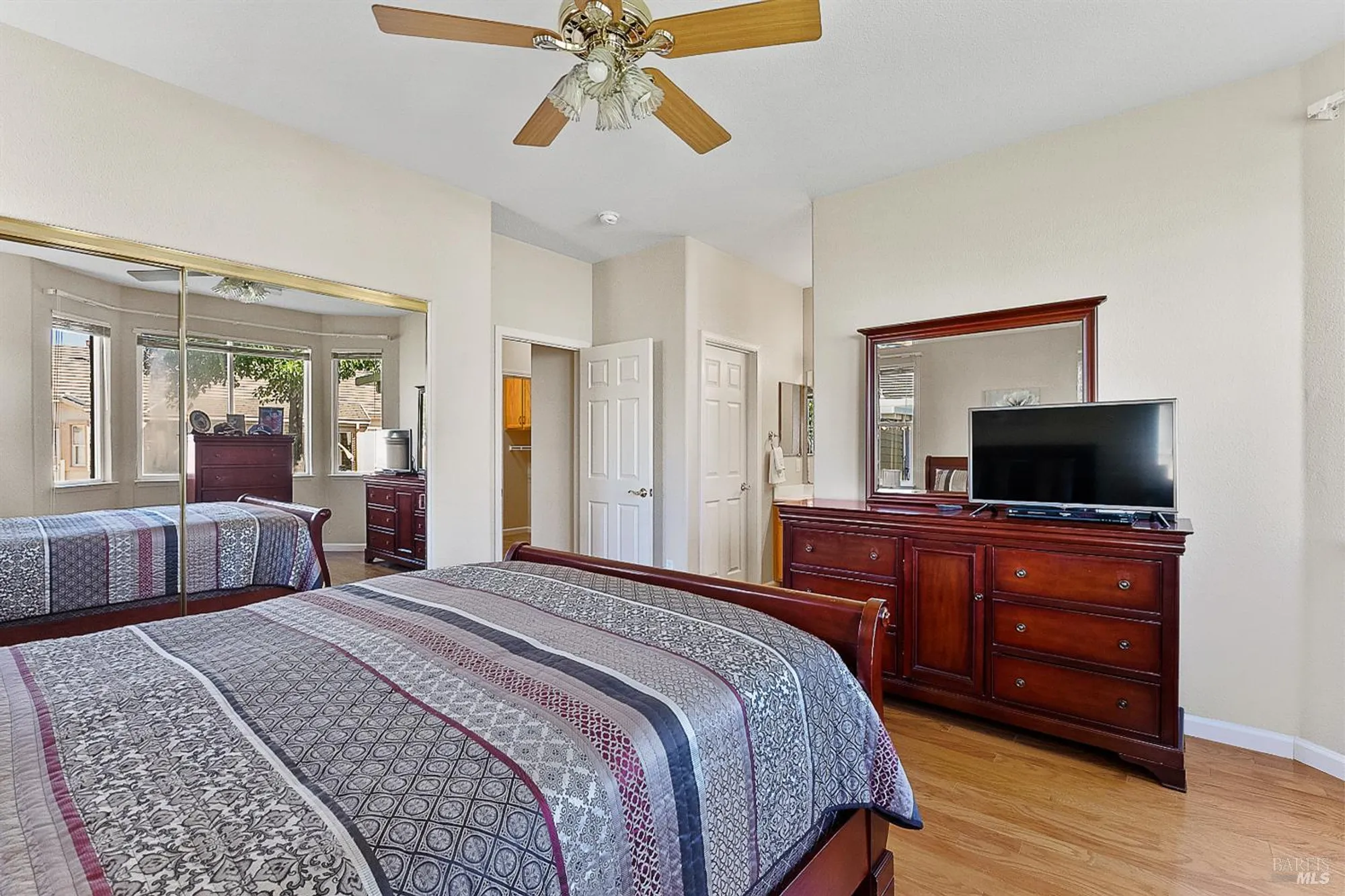 Property Slideshow image 17 of 30 | 714 cherry hills ln, Rio Vista, CA, 94571