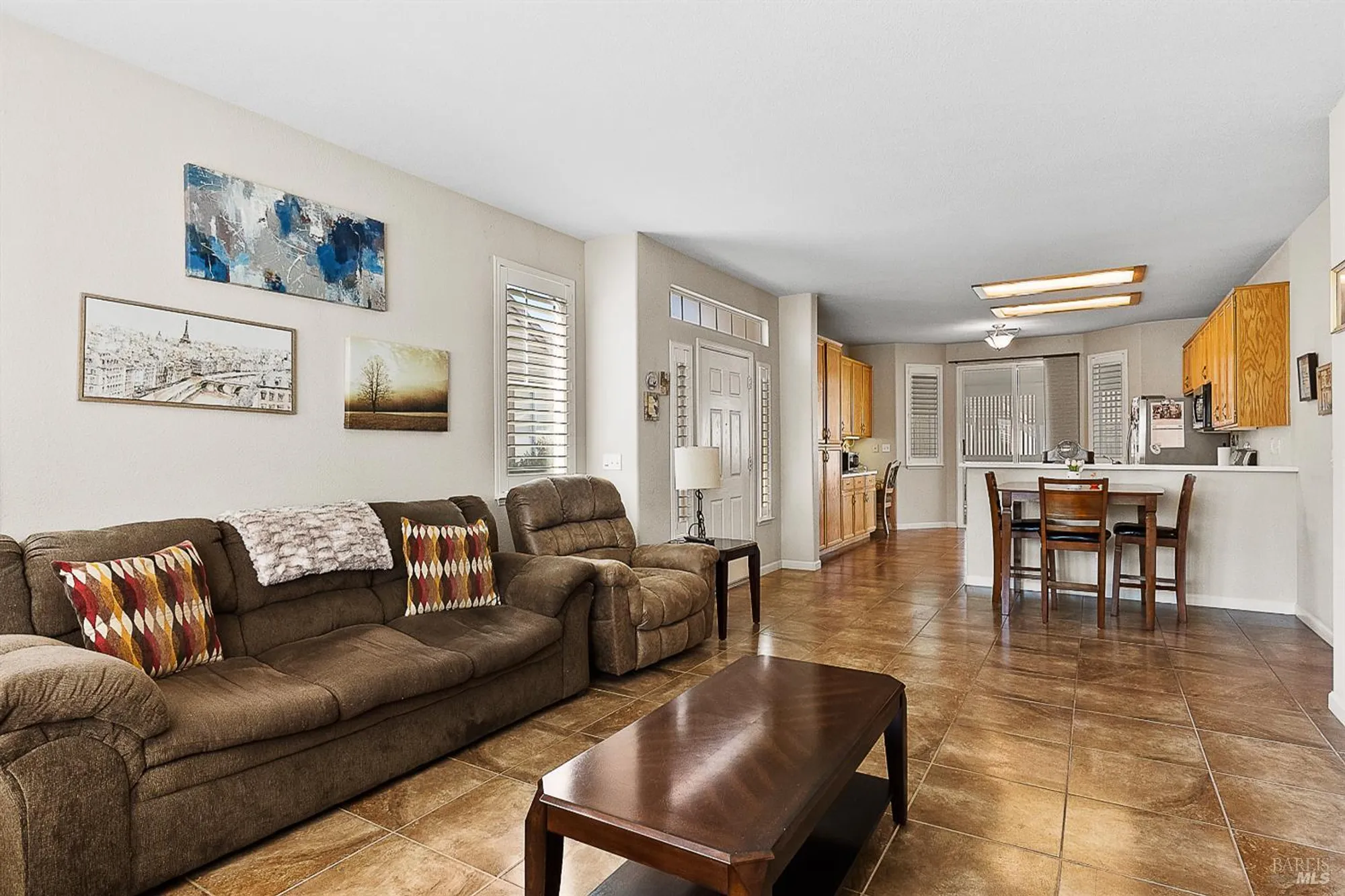 Property Slideshow image 6 of 30 | 714 cherry hills ln, Rio Vista, CA, 94571