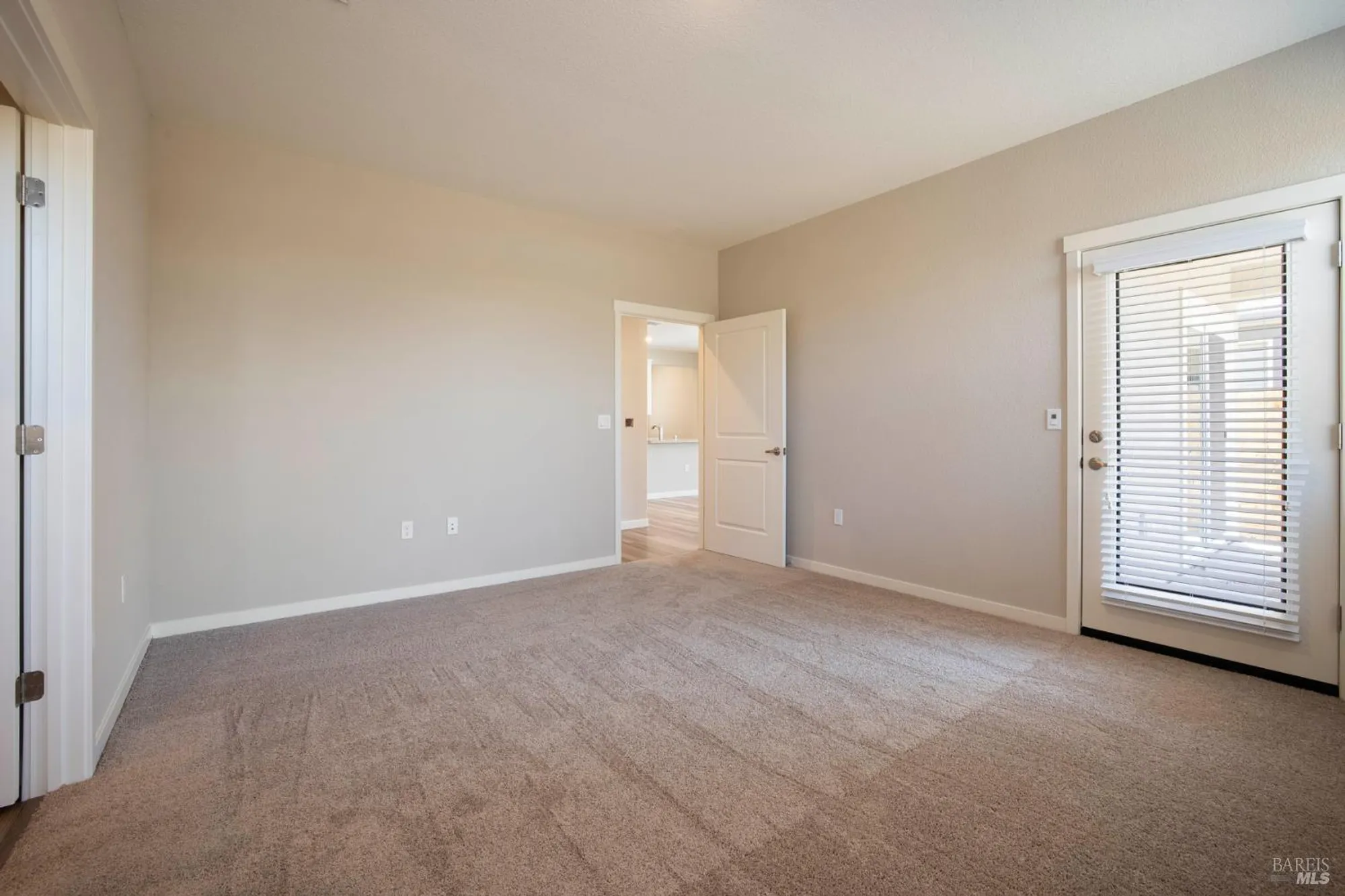 Property Slideshow image 14 of 20 | 2260 front porch ln, Rio Vista, CA, 94571