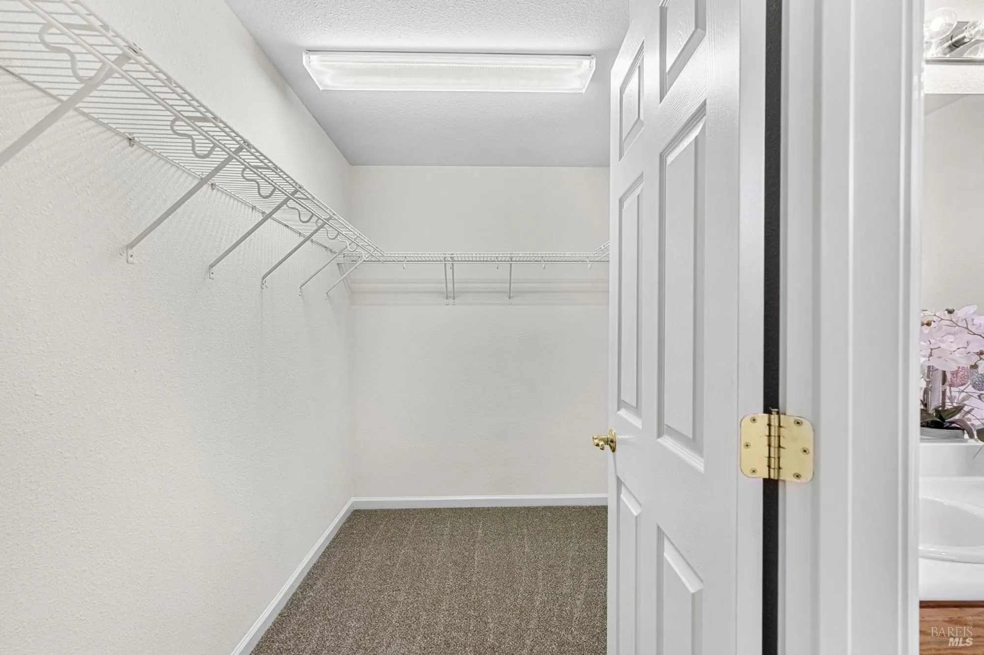 Property Slideshow image 19 of 75 | 375 atlantic dr, Rio Vista, CA, 94571