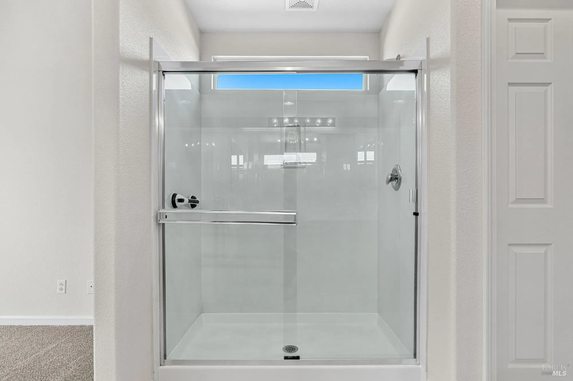 Property Slideshow image 26 of 75 | 375 atlantic dr, Rio Vista, CA, 94571