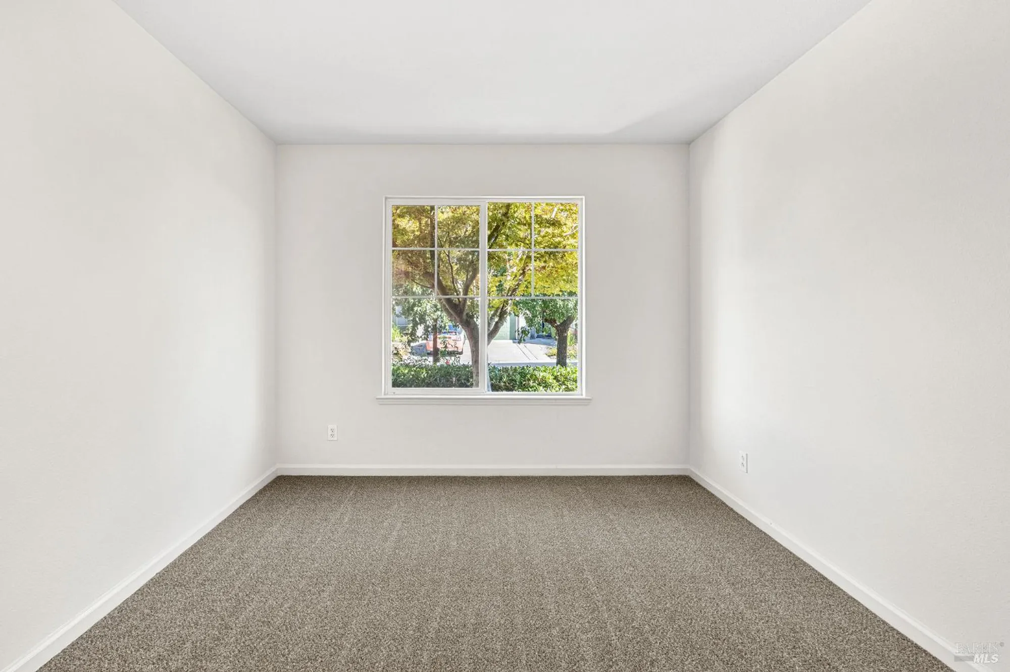 Property Slideshow image 27 of 75 | 375 atlantic dr, Rio Vista, CA, 94571