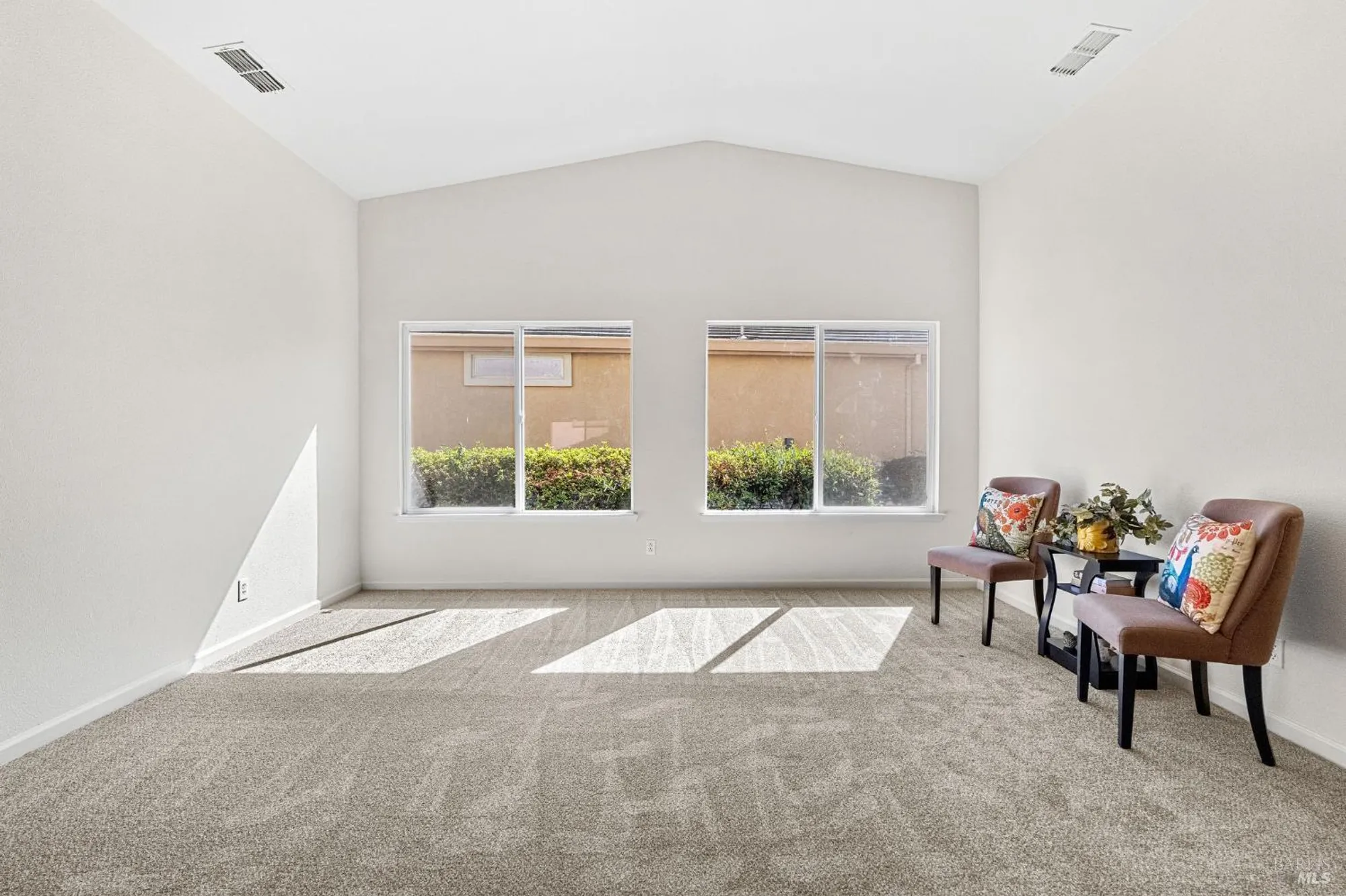 Property Slideshow image 5 of 75 | 375 atlantic dr, Rio Vista, CA, 94571