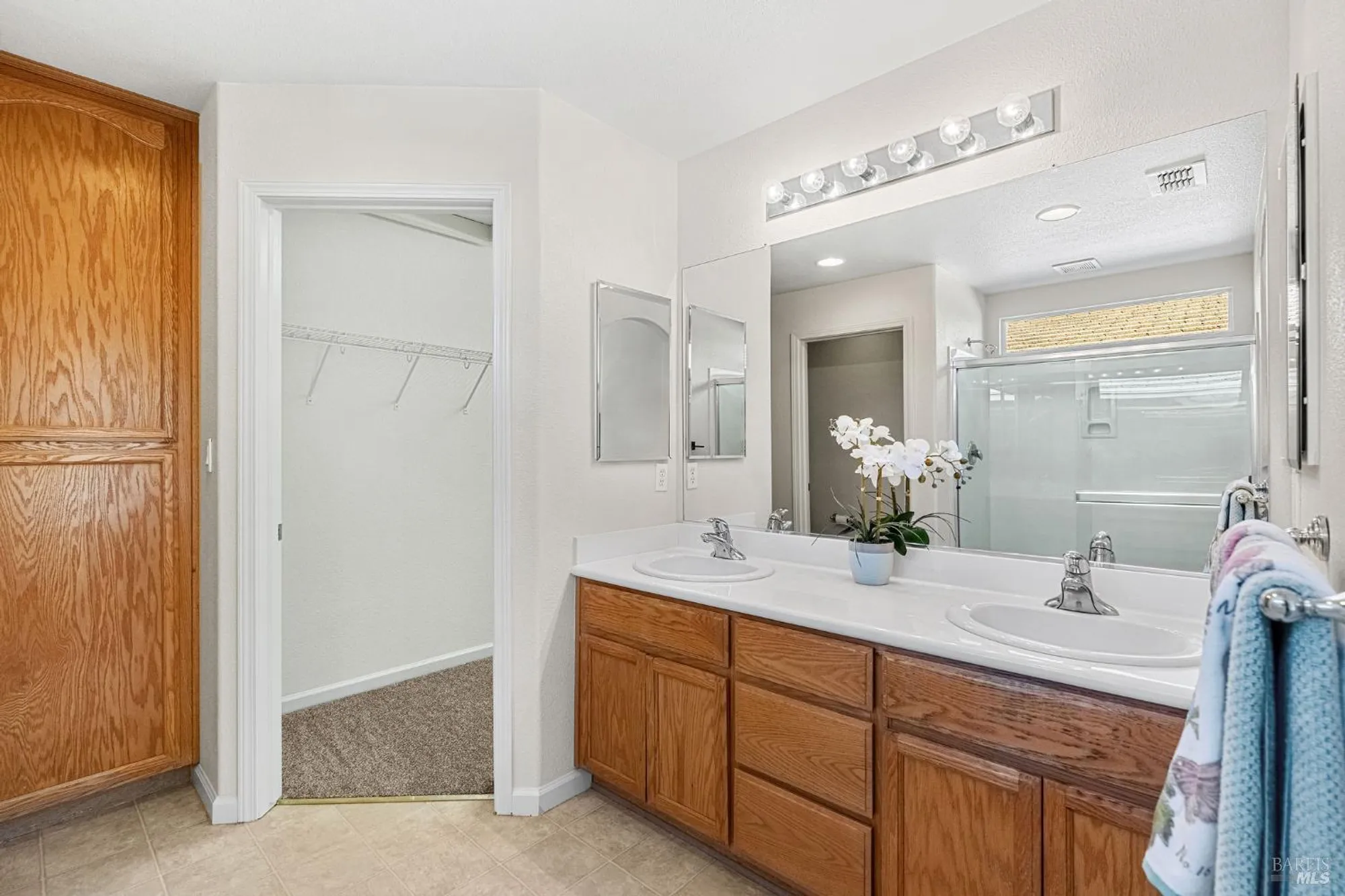 Property Slideshow image 22 of 75 | 375 atlantic dr, Rio Vista, CA, 94571