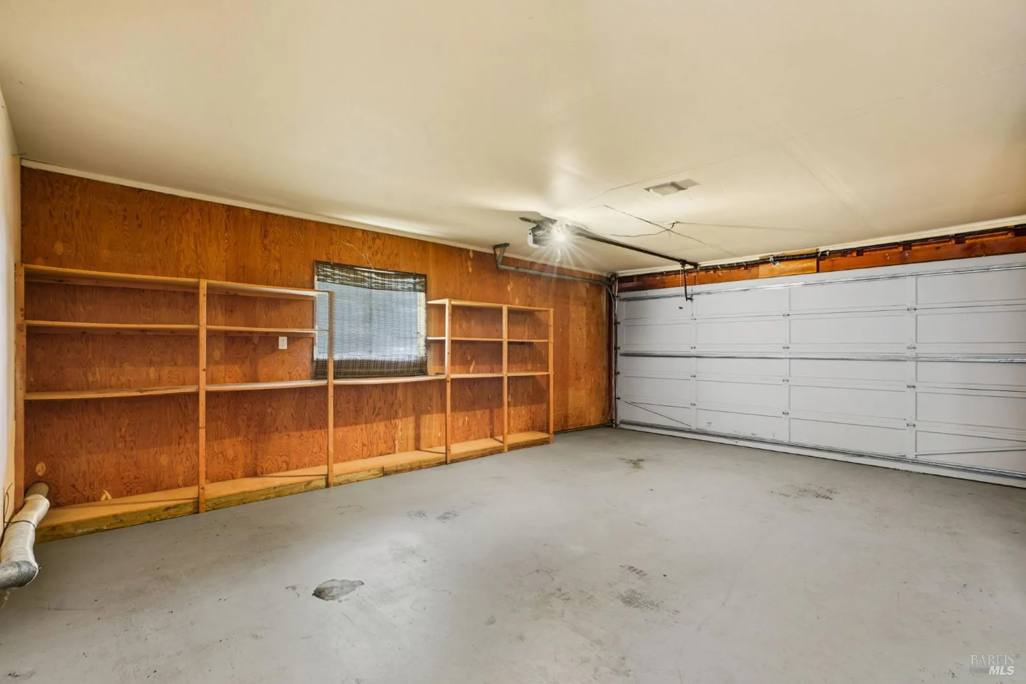 Property Slideshow image 15 of 18 | 316 green field cir, Santa Rosa, CA, 95409