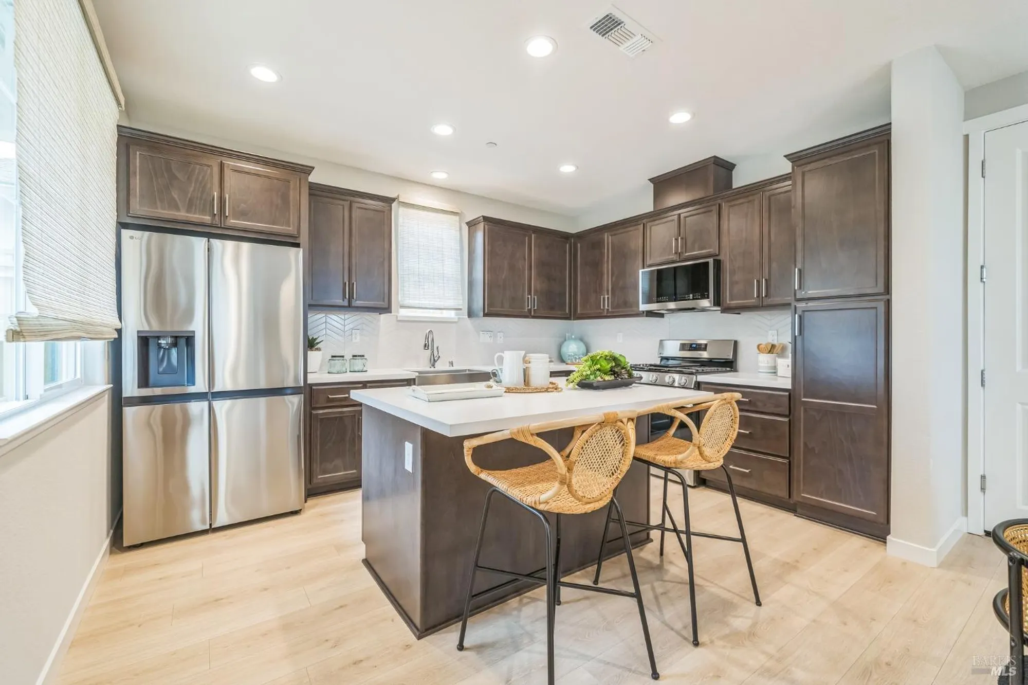 Property Slideshow image 4 of 19 | 2324 serenity dr, Rio Vista, CA, 94571