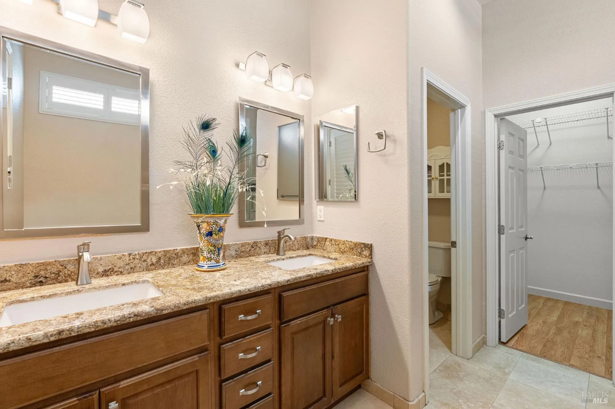 Property Slideshow image 22 of 68 | 459 cedar ridge dr, Rio Vista, CA, 94571
