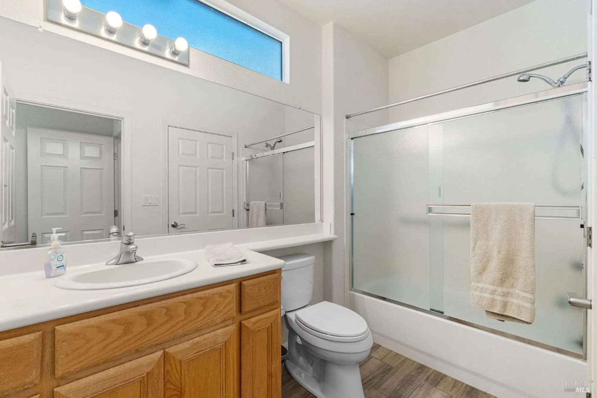 Property Slideshow image 26 of 58 | 608 american falls dr, Rio Vista, CA, 94571