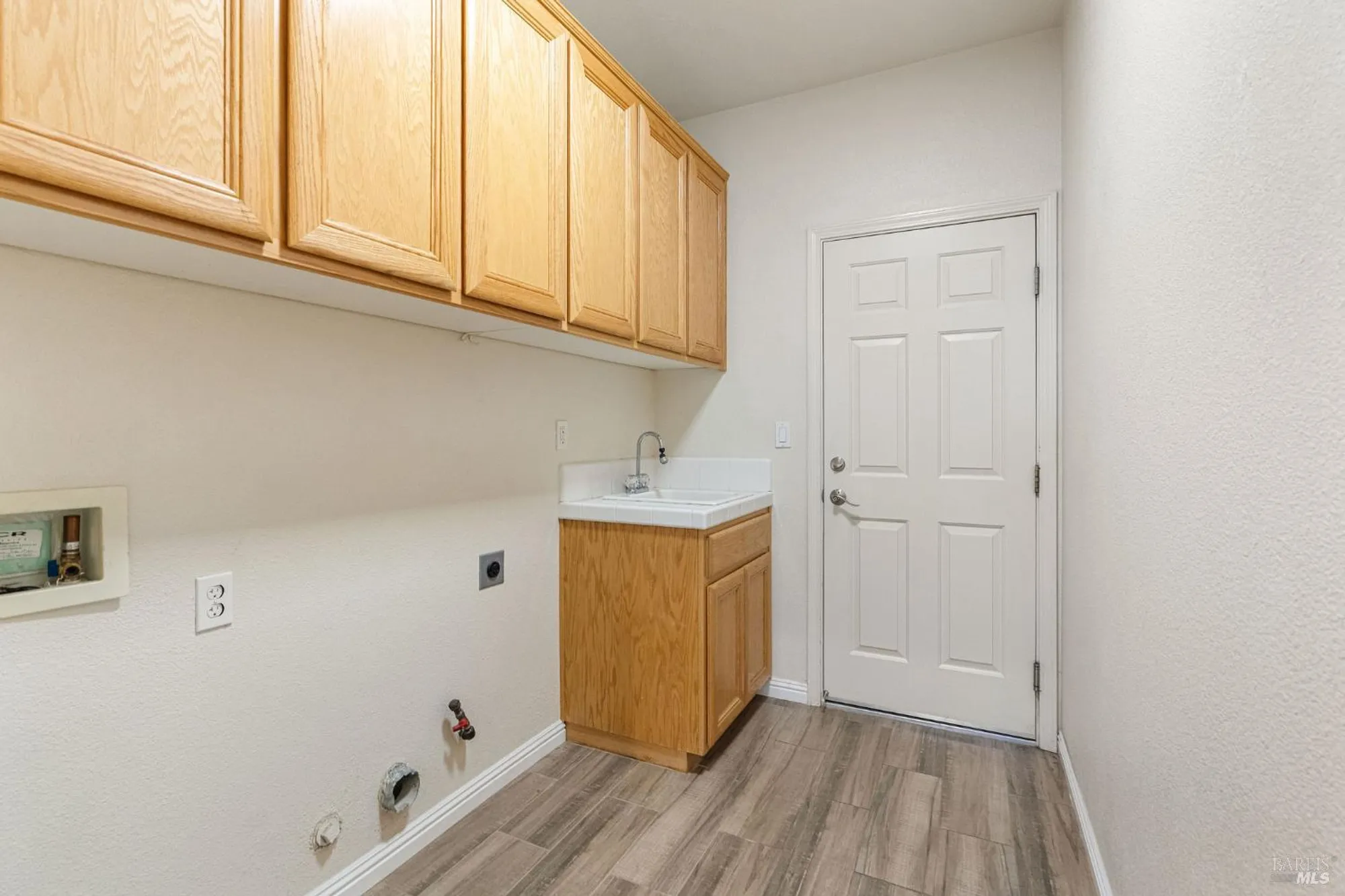 Property Slideshow image 27 of 58 | 608 american falls dr, Rio Vista, CA, 94571