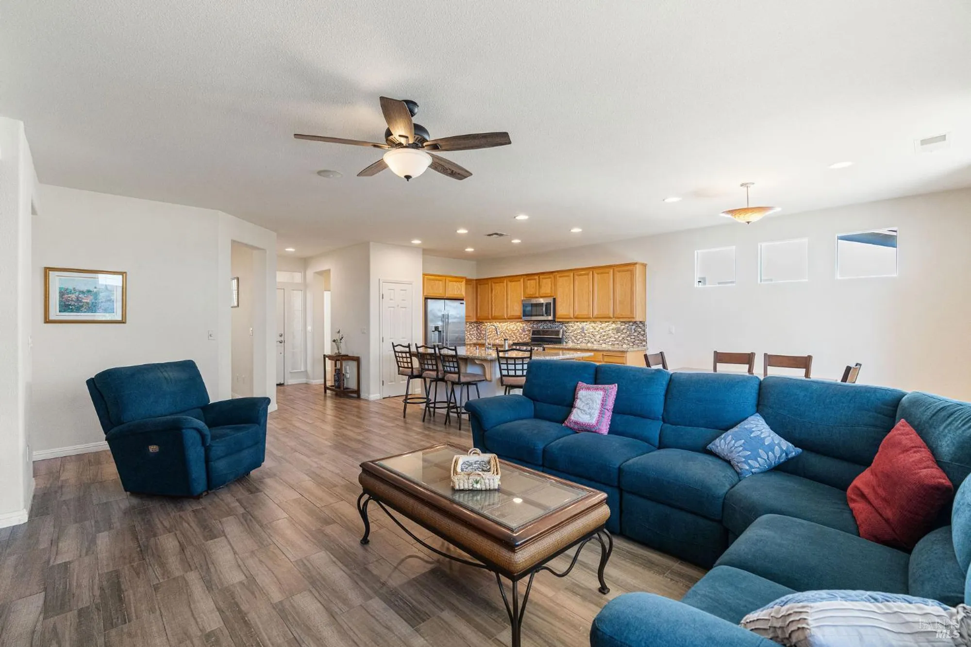 Property Slideshow image 14 of 58 | 608 american falls dr, Rio Vista, CA, 94571