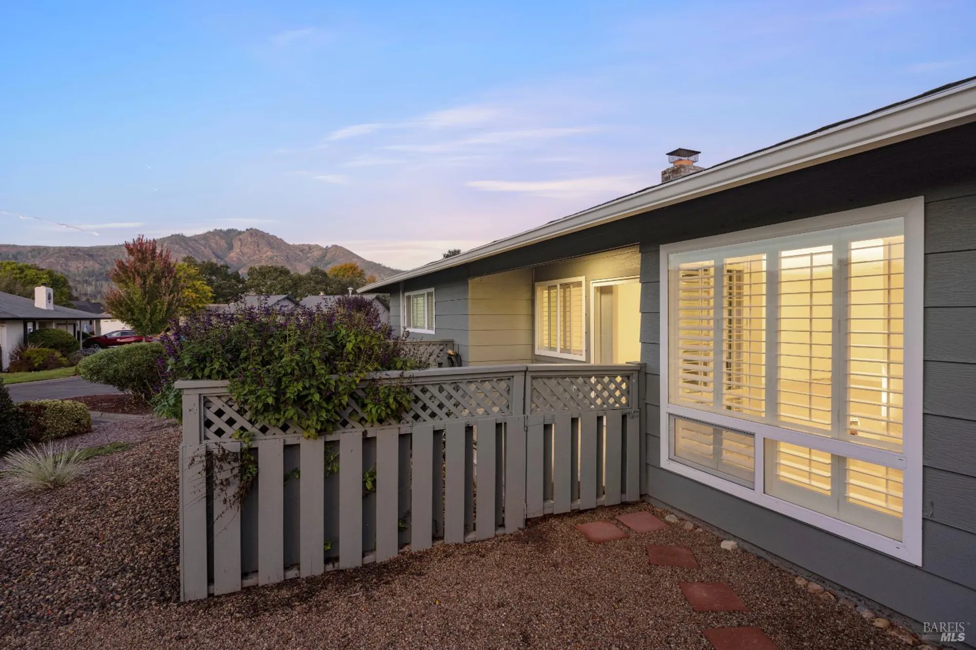 Property Slideshow image 58 of 65 | 339 valley oaks dr, Santa Rosa, CA, 95409
