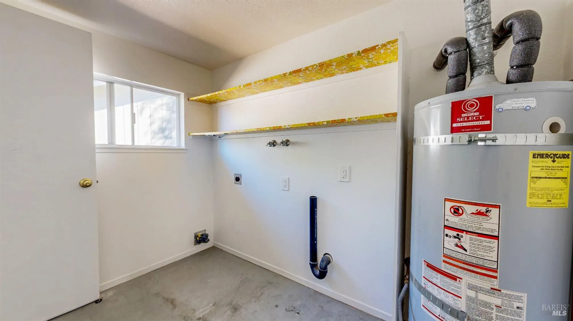 Property Slideshow image 42 of 65 | 339 valley oaks dr, Santa Rosa, CA, 95409