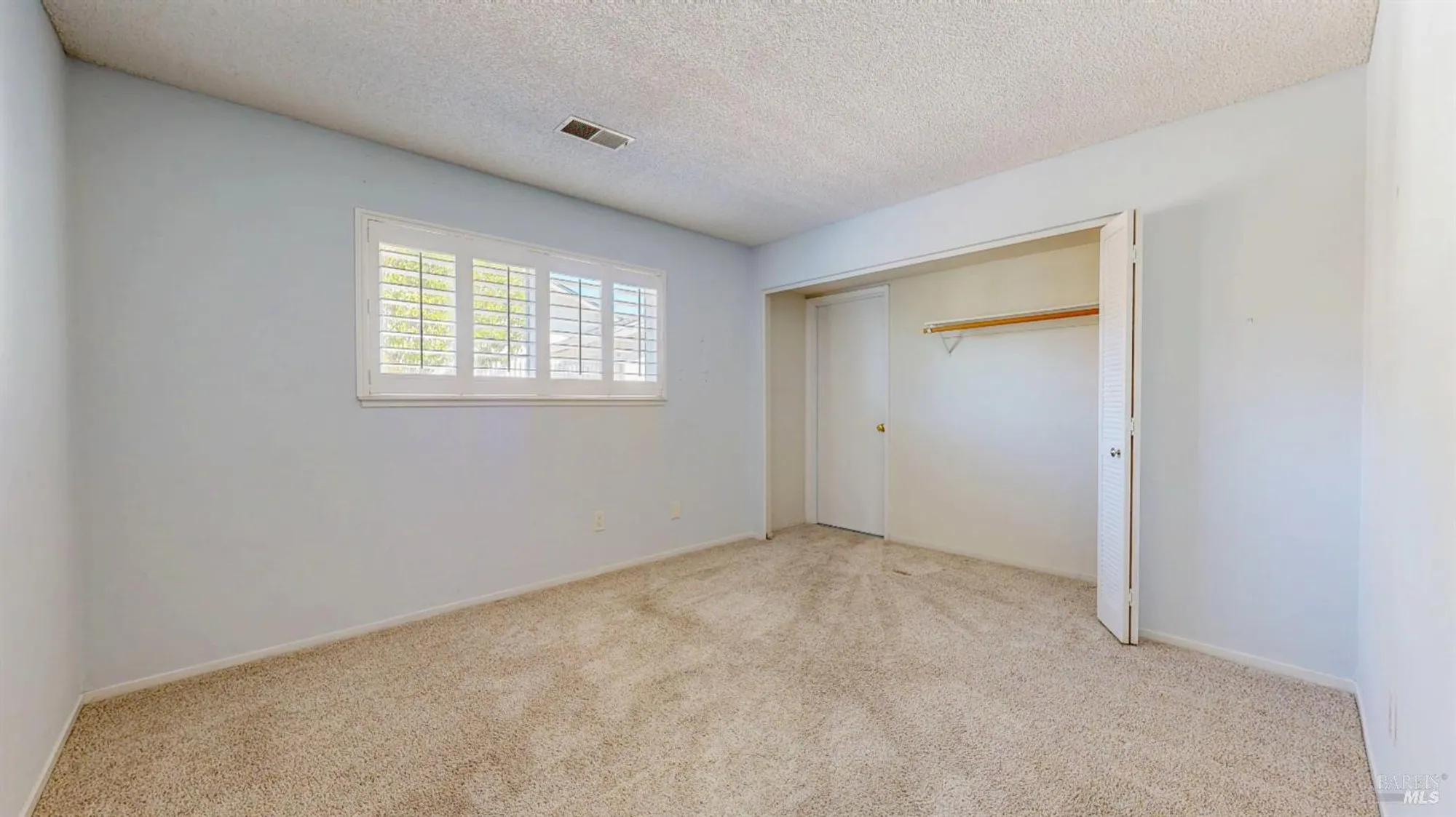 Property Slideshow image 29 of 65 | 339 valley oaks dr, Santa Rosa, CA, 95409