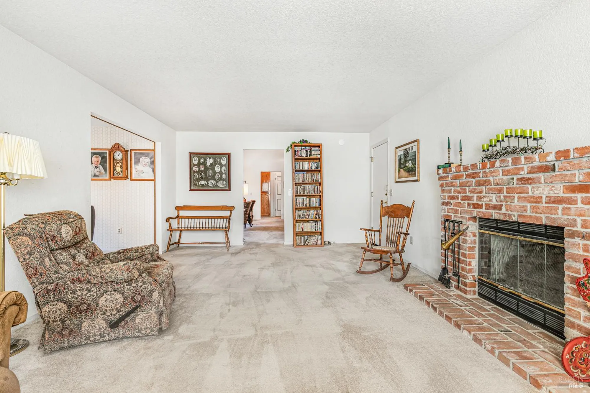 Property Slideshow image 12 of 56 | 240 silver creek cir, Santa Rosa, CA, 95409