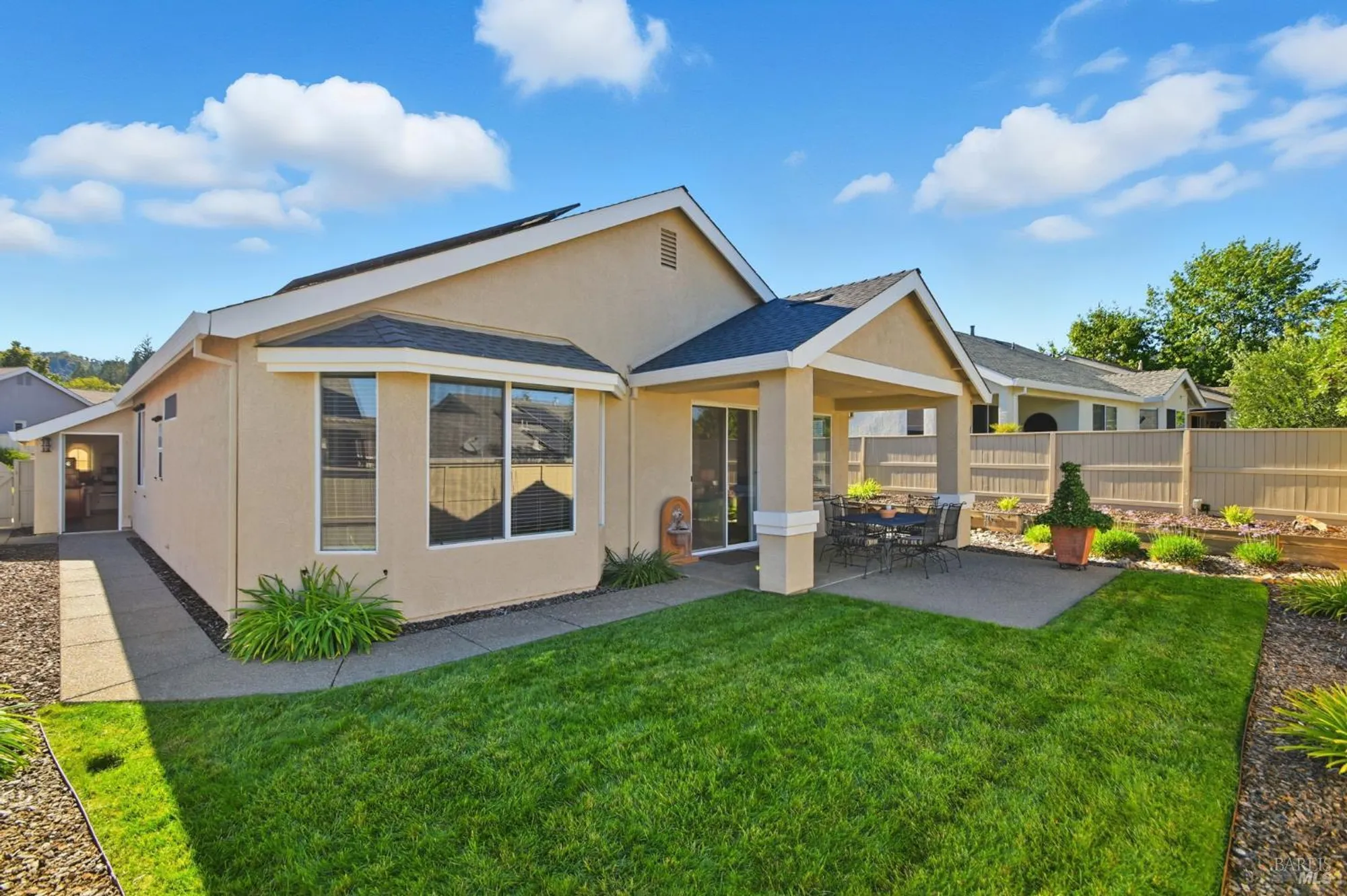 Property Slideshow image 27 of 36 | 154 clover springs dr, Cloverdale, CA, 95425