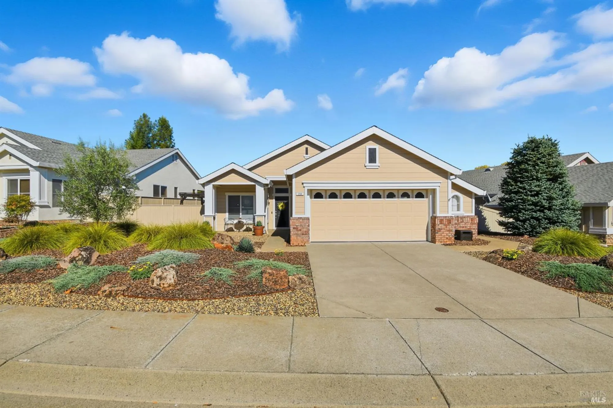 Property Slideshow image 1 of 36 | 154 clover springs dr, Cloverdale, CA, 95425