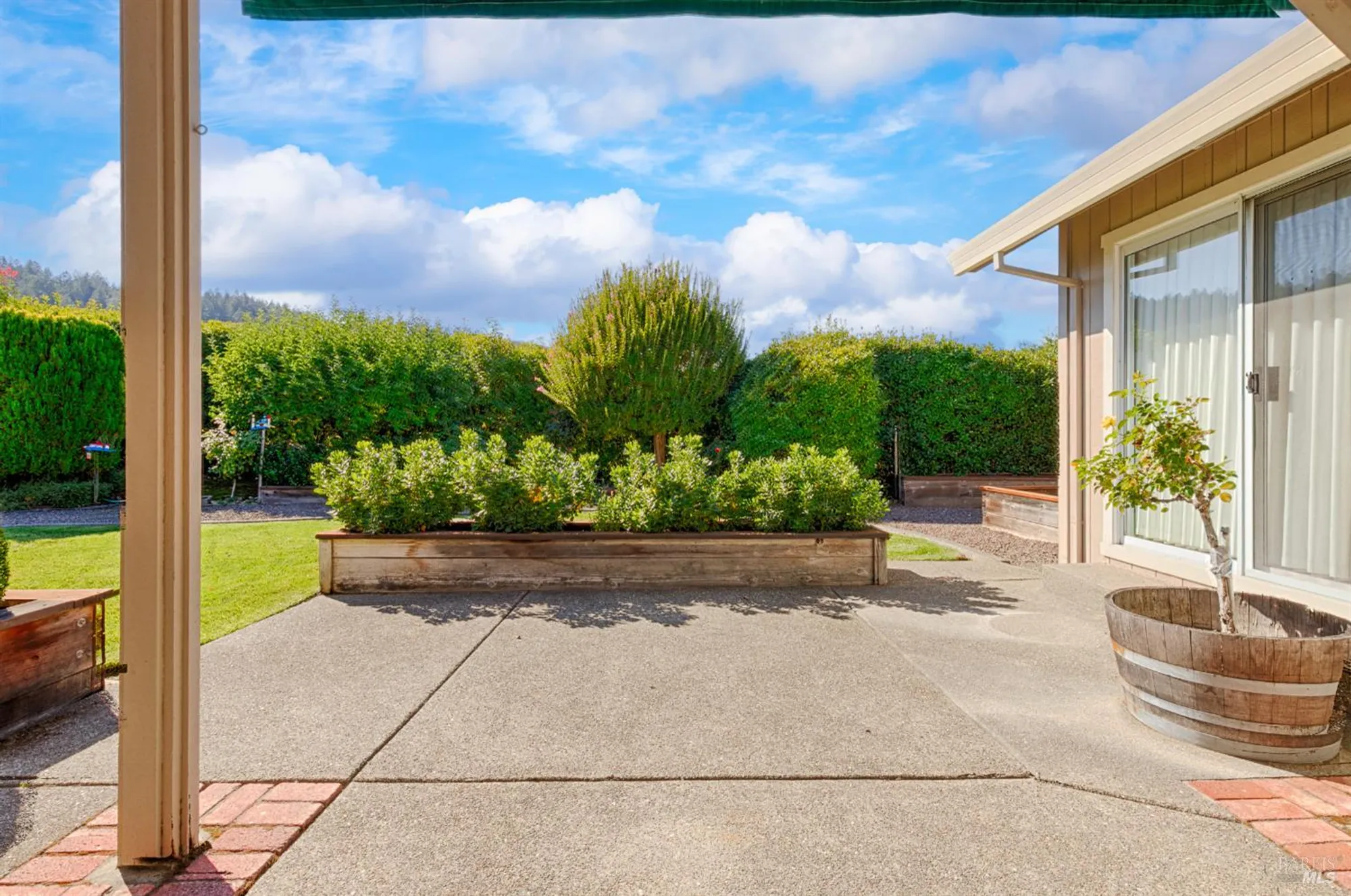 Property Slideshow image 43 of 56 | 240 silver creek cir, Santa Rosa, CA, 95409