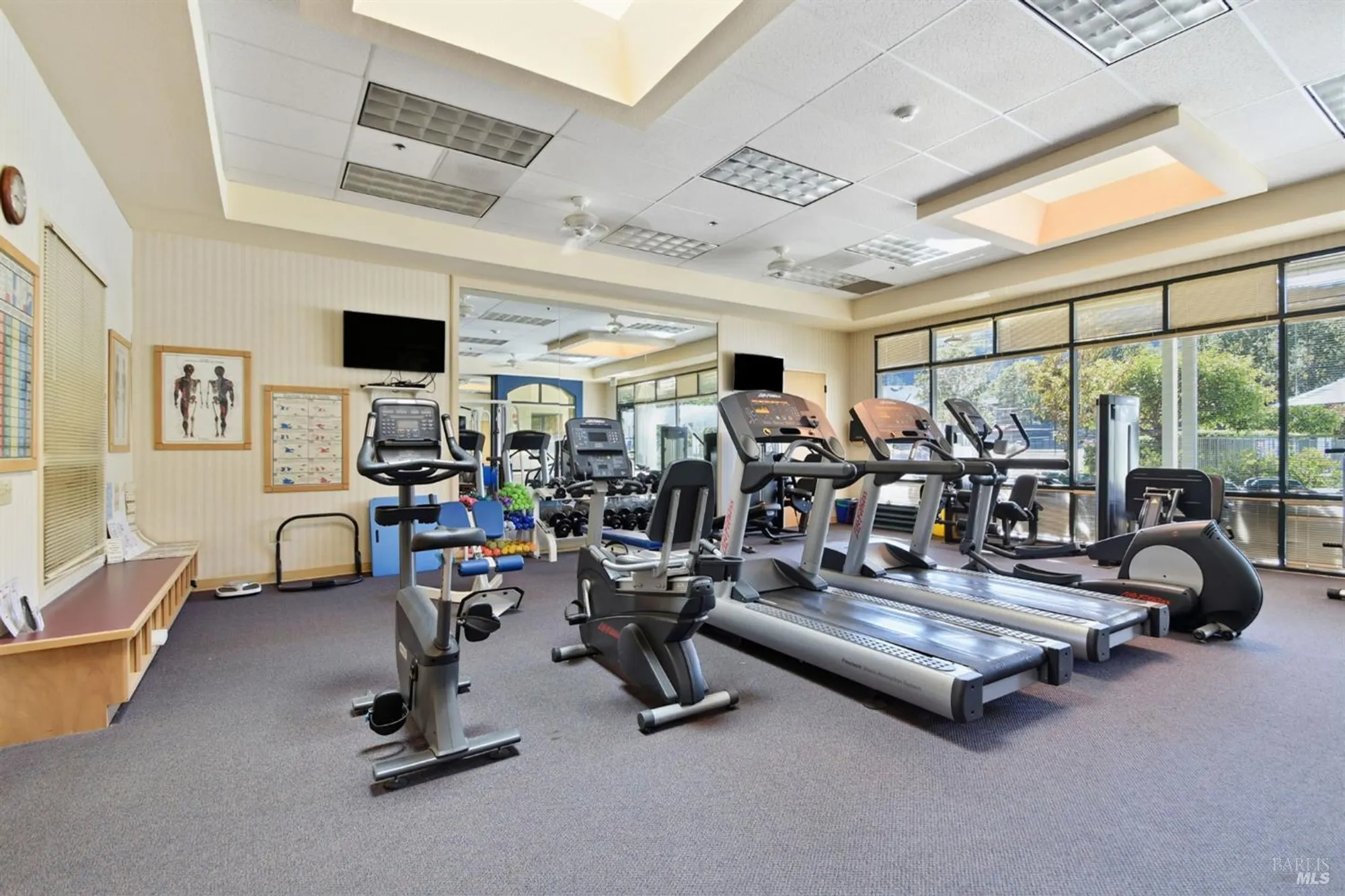 Property Slideshow image 33 of 36 | 154 clover springs dr, Cloverdale, CA, 95425