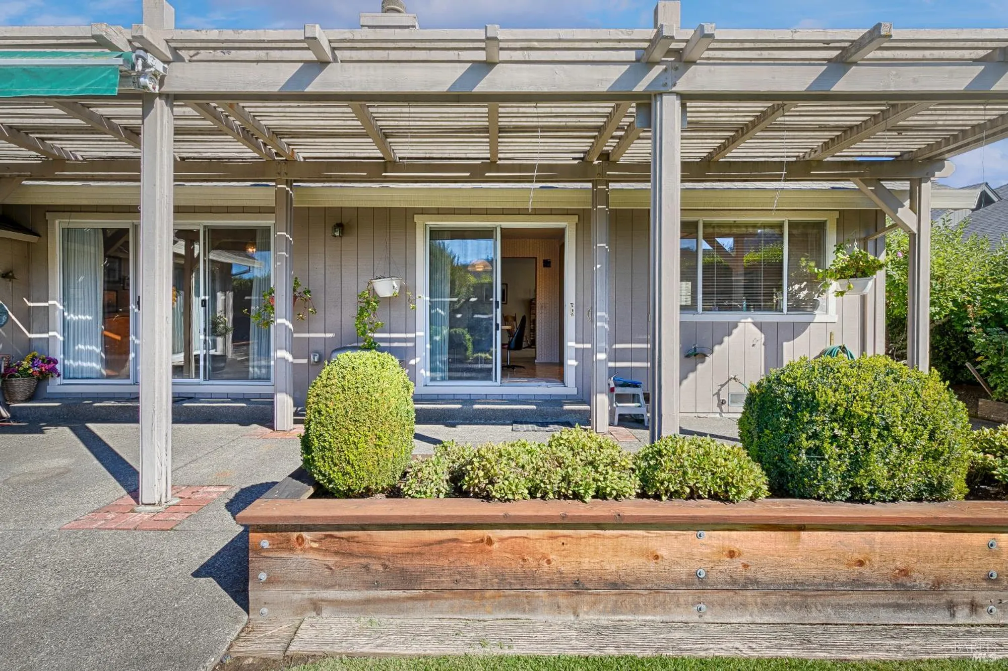 Property Slideshow image 54 of 56 | 240 silver creek cir, Santa Rosa, CA, 95409