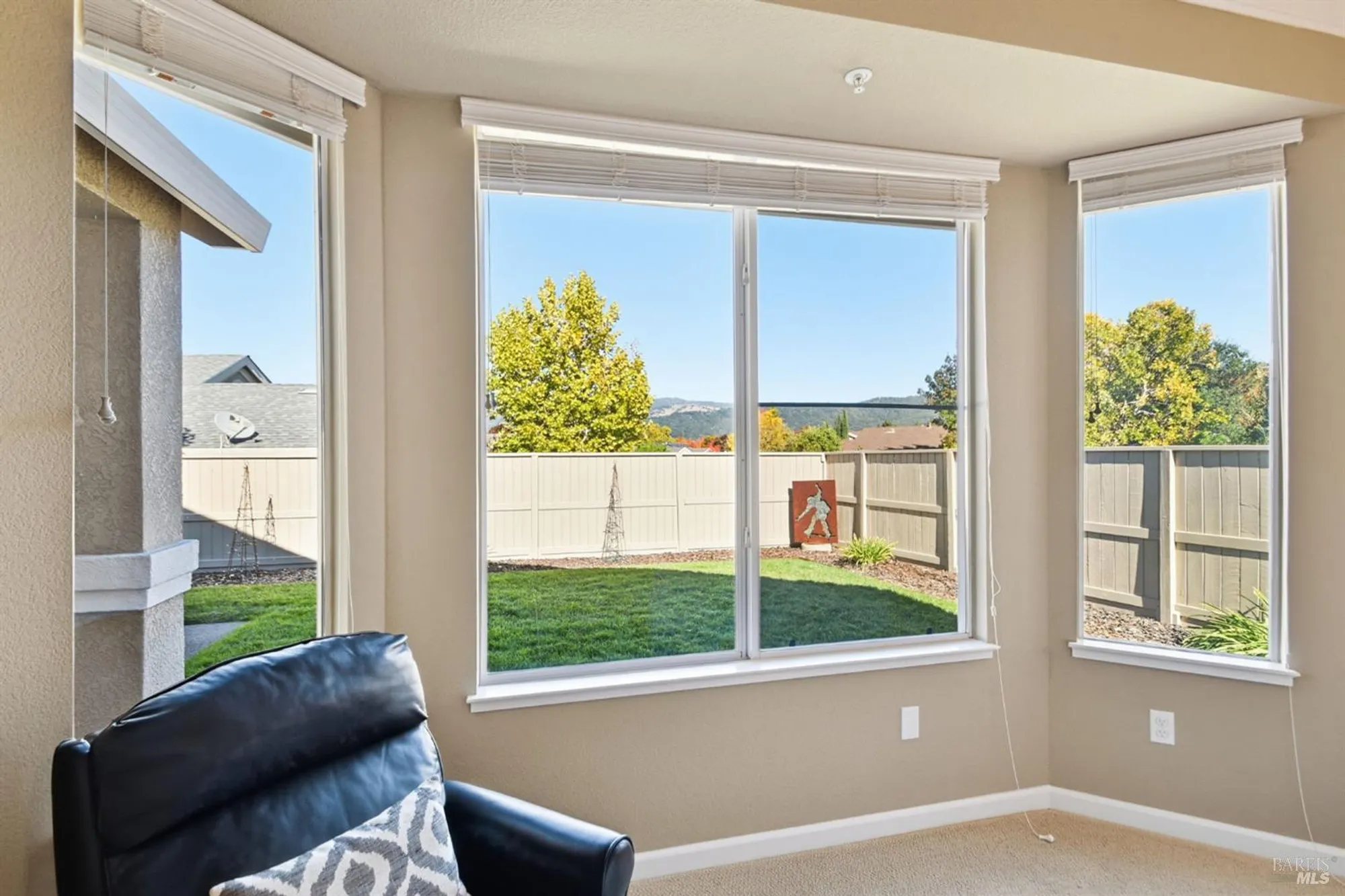 Property Slideshow image 22 of 36 | 154 clover springs dr, Cloverdale, CA, 95425