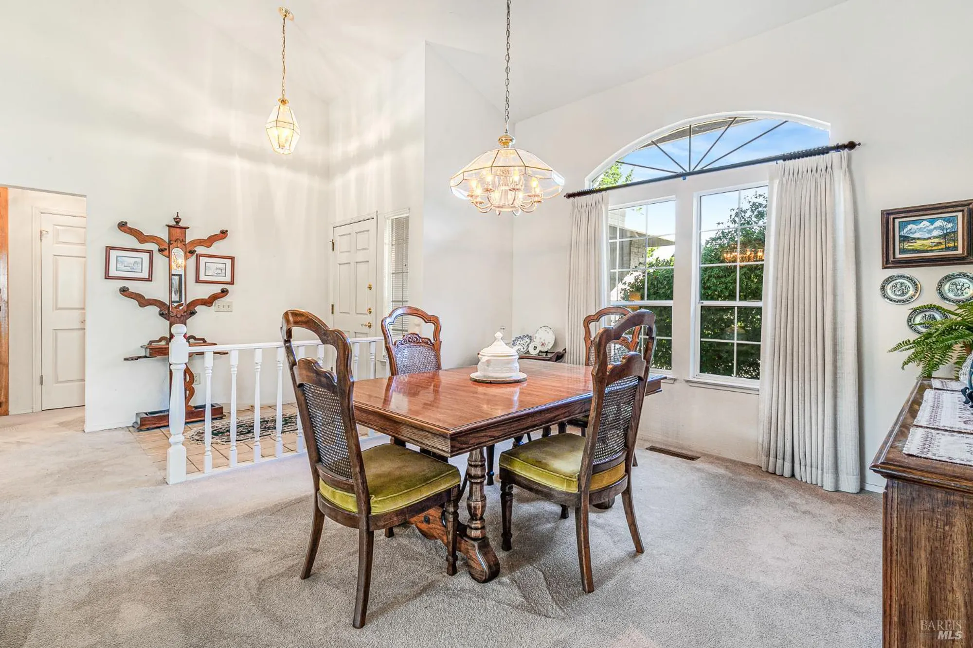 Property Slideshow image 9 of 56 | 240 silver creek cir, Santa Rosa, CA, 95409