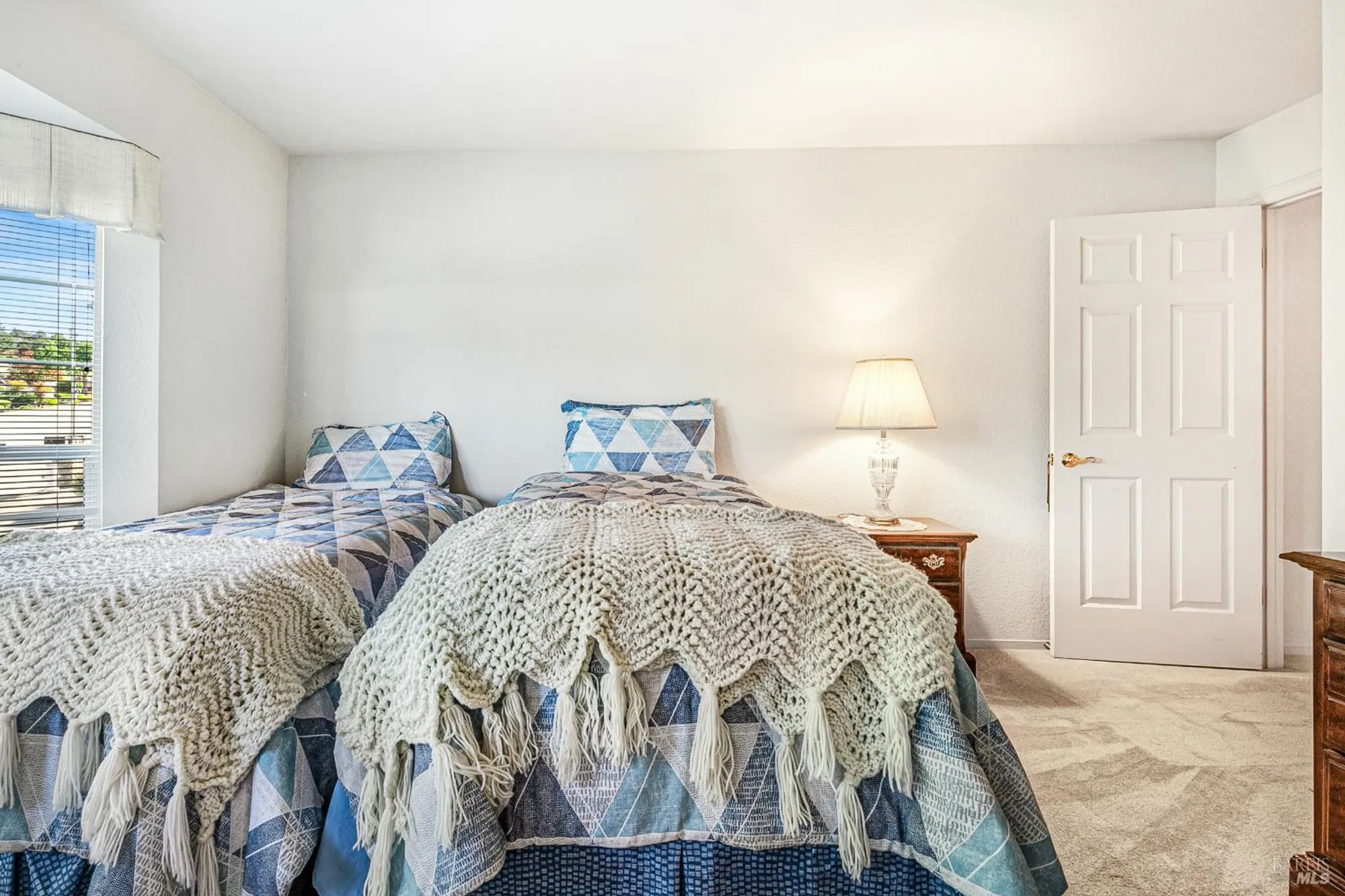 Property Slideshow image 38 of 56 | 240 silver creek cir, Santa Rosa, CA, 95409
