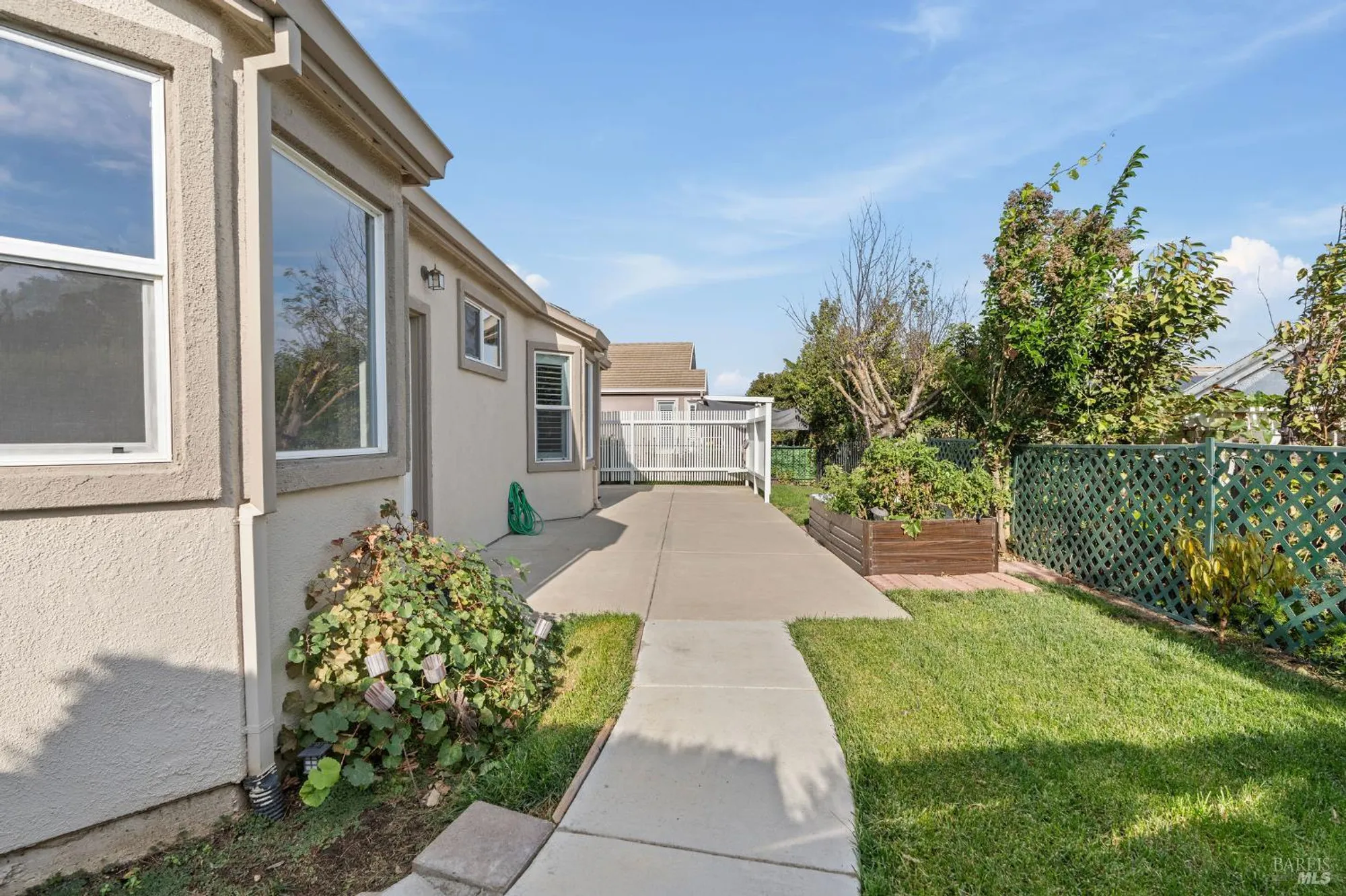 Property Slideshow image 32 of 65 | 242 cedar ridge dr, Rio Vista, CA, 94571