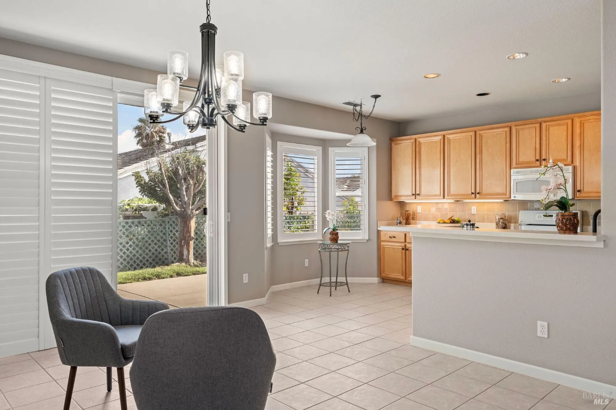 Property Slideshow image 13 of 65 | 242 cedar ridge dr, Rio Vista, CA, 94571