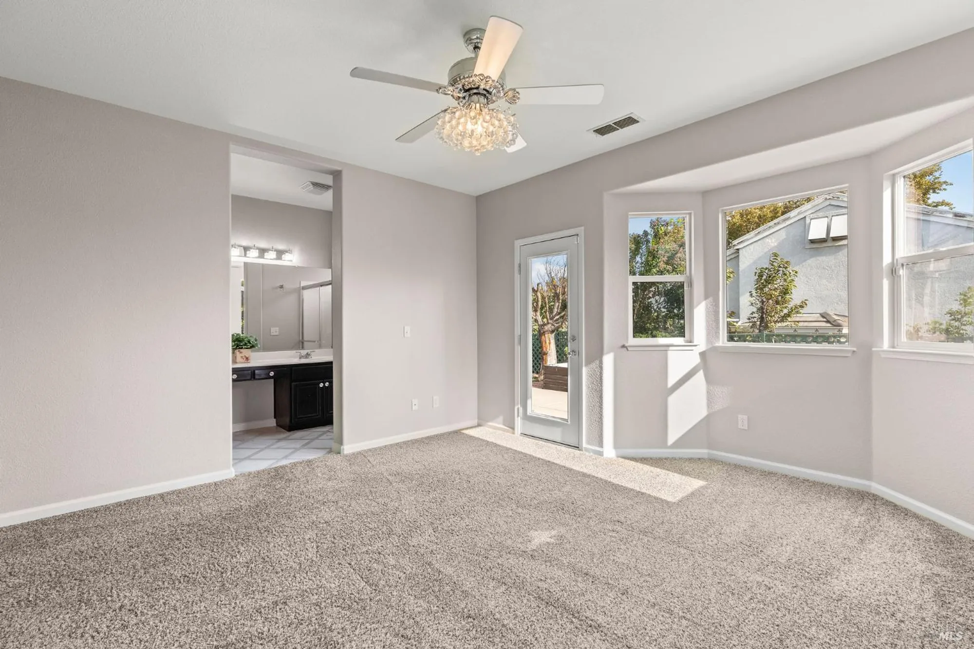 Property Slideshow image 20 of 65 | 242 cedar ridge dr, Rio Vista, CA, 94571