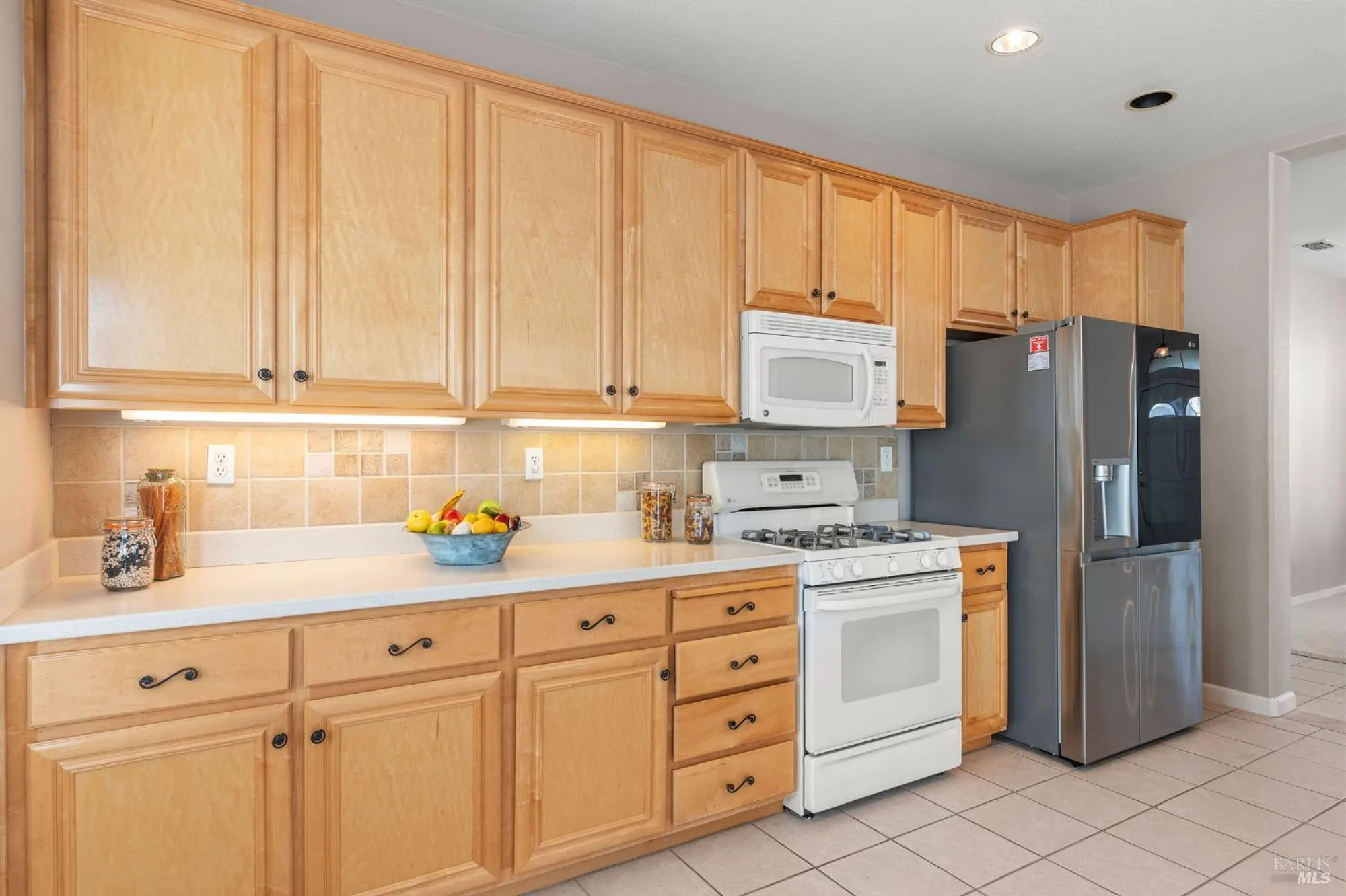 Property Slideshow image 16 of 65 | 242 cedar ridge dr, Rio Vista, CA, 94571