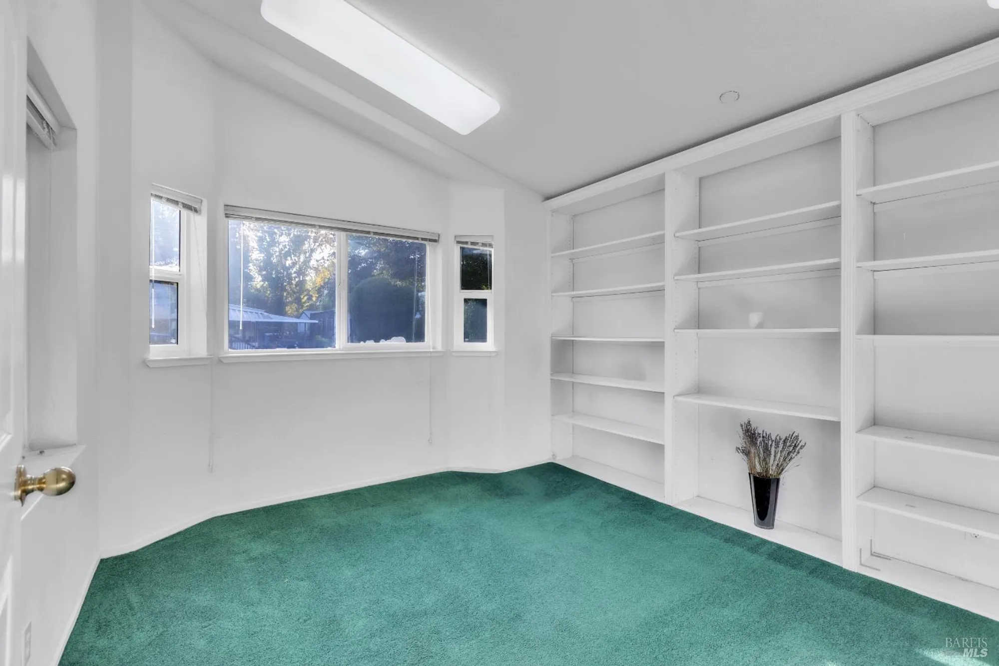 Property Slideshow image 26 of 28 | 105 claret cir, Yountville, CA, 94599