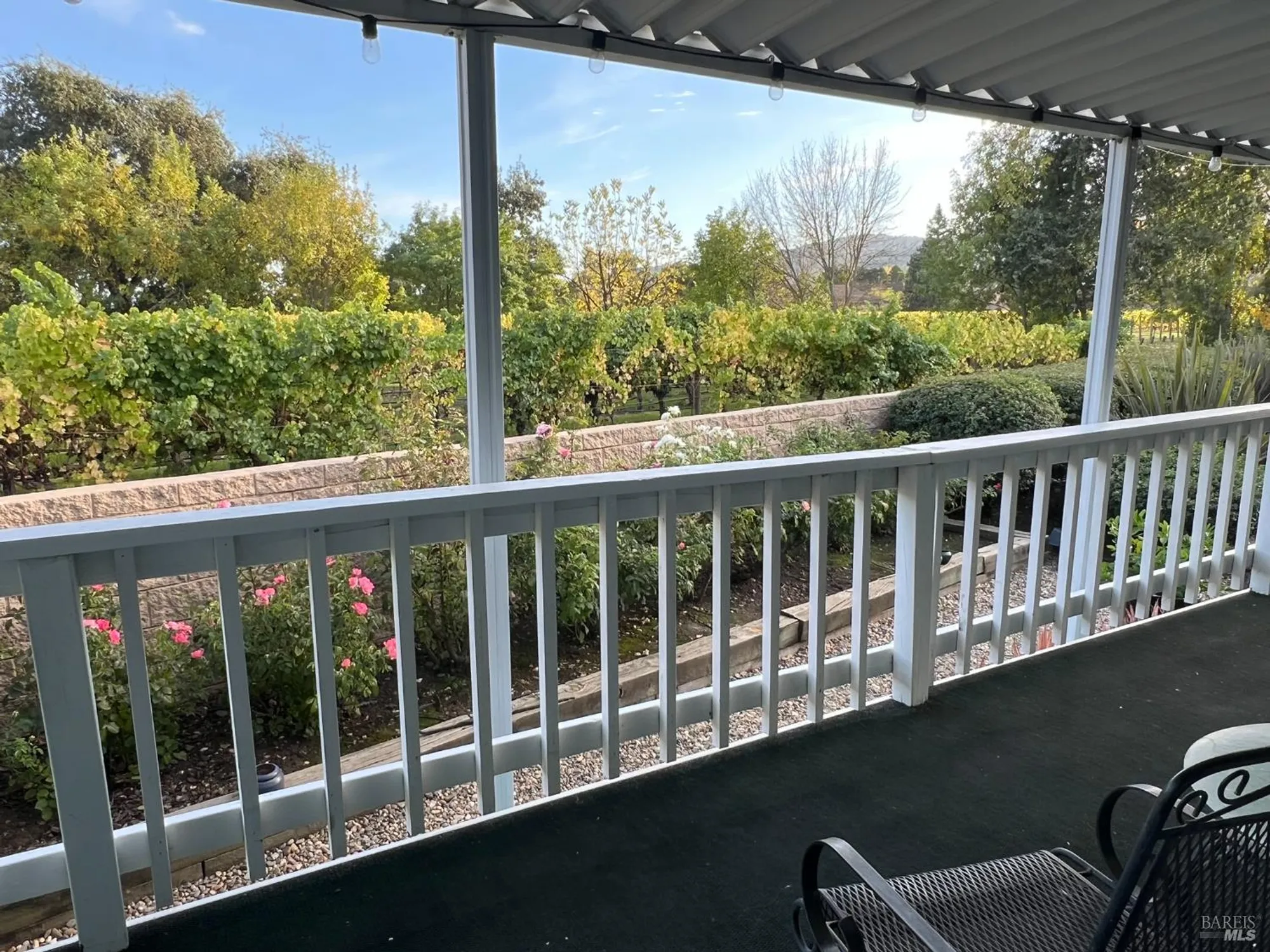 Property Slideshow image 8 of 28 | 105 claret cir, Yountville, CA, 94599