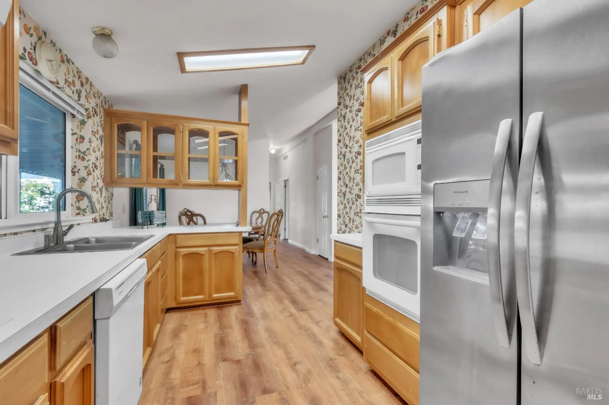 Property Slideshow image 15 of 28 | 105 claret cir, Yountville, CA, 94599