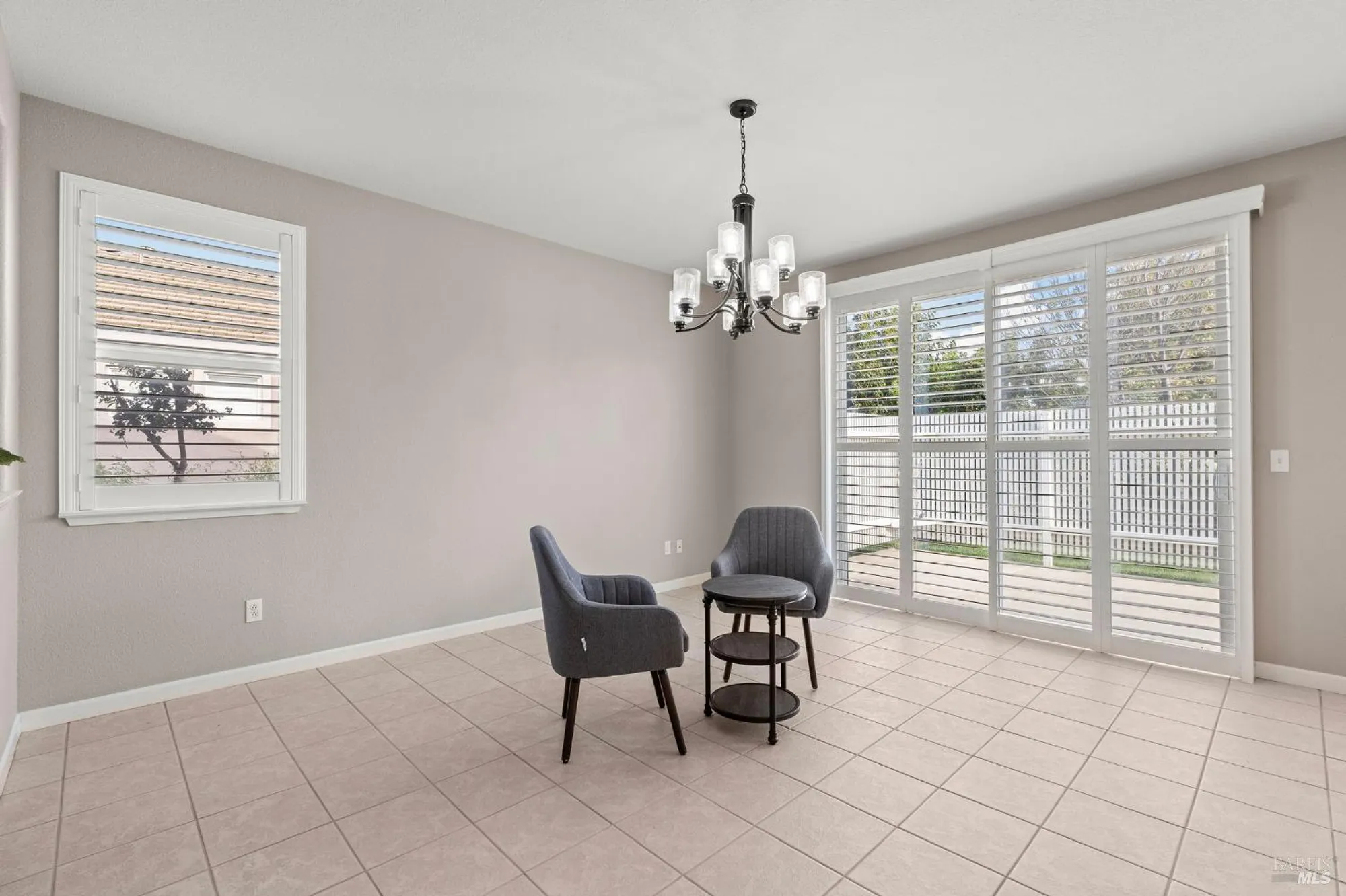Property Slideshow image 11 of 65 | 242 cedar ridge dr, Rio Vista, CA, 94571
