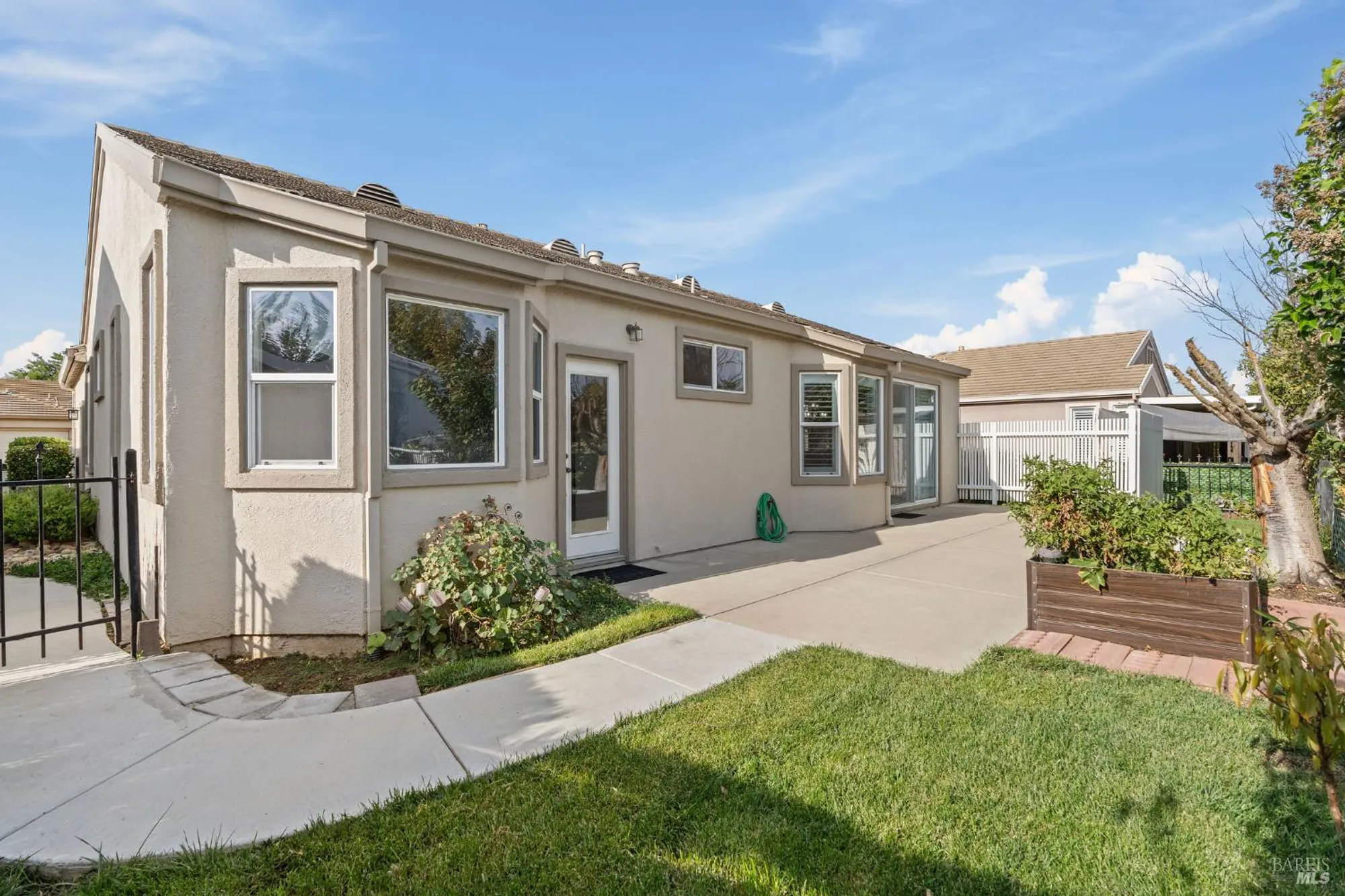 Property Slideshow image 33 of 65 | 242 cedar ridge dr, Rio Vista, CA, 94571