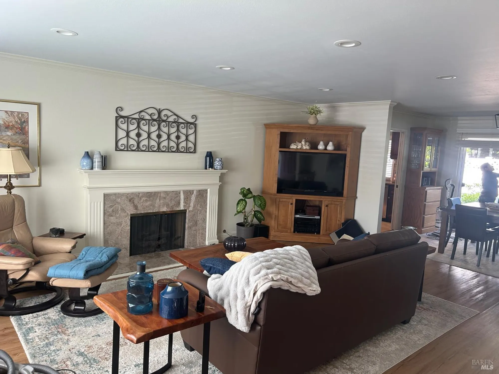 Property Slideshow image 4 of 13 | 6553 meadowridge dr, Santa Rosa, CA, 95409