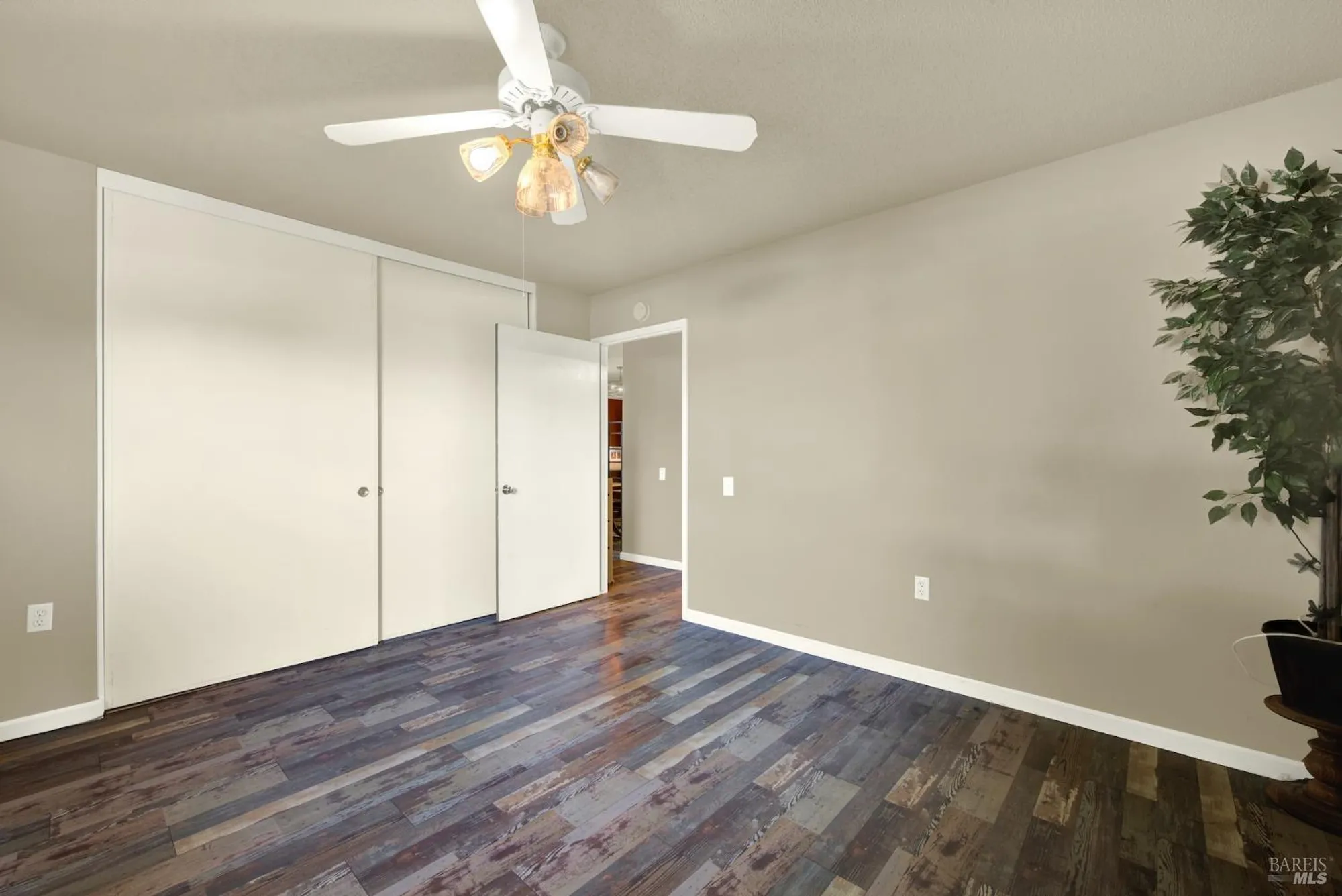 Property Slideshow image 32 of 52 | 171 mckinley cir, Vacaville, CA, 95687