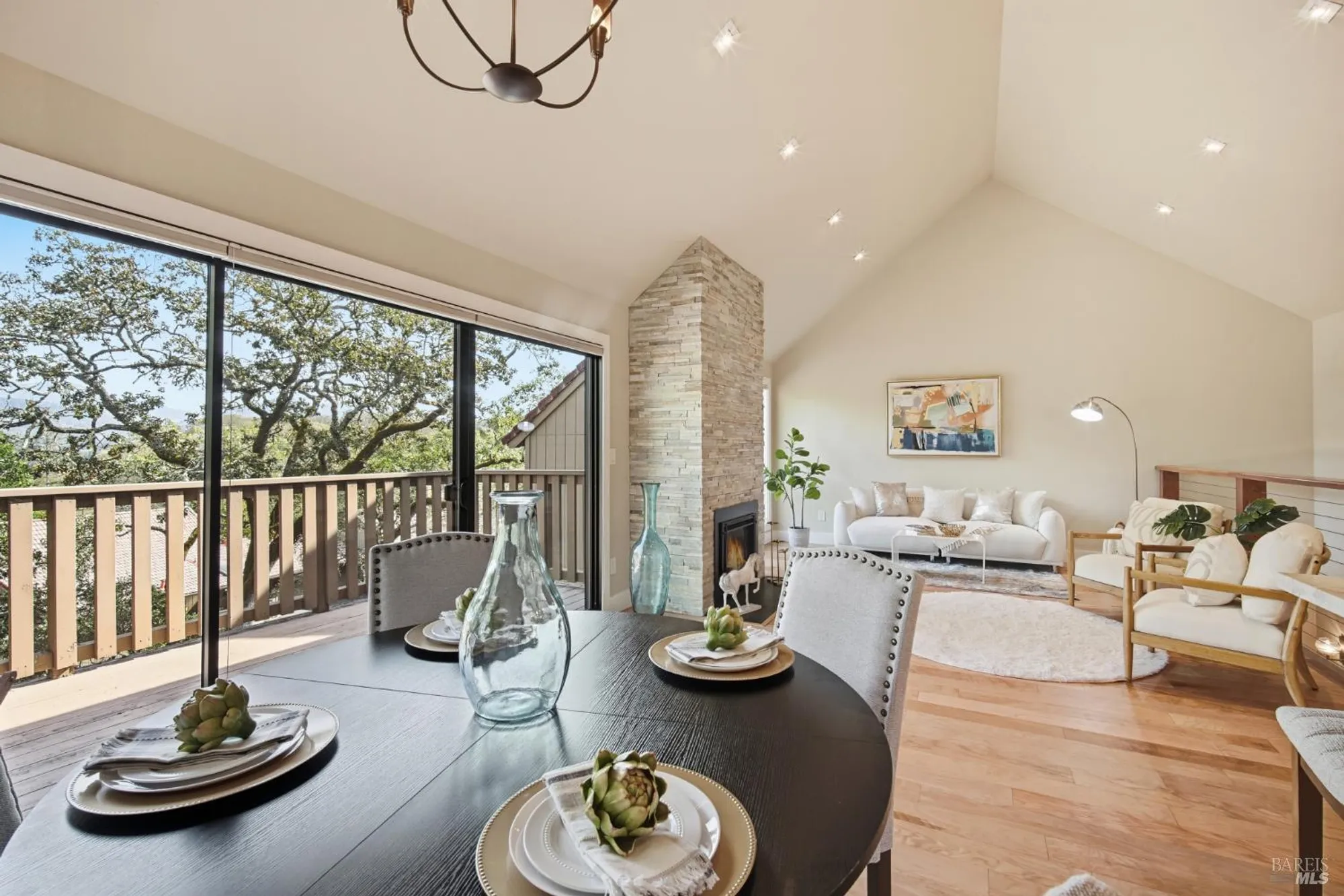 Property Slideshow image 18 of 47 | 28 oak forest pl, Santa Rosa, CA, 95409