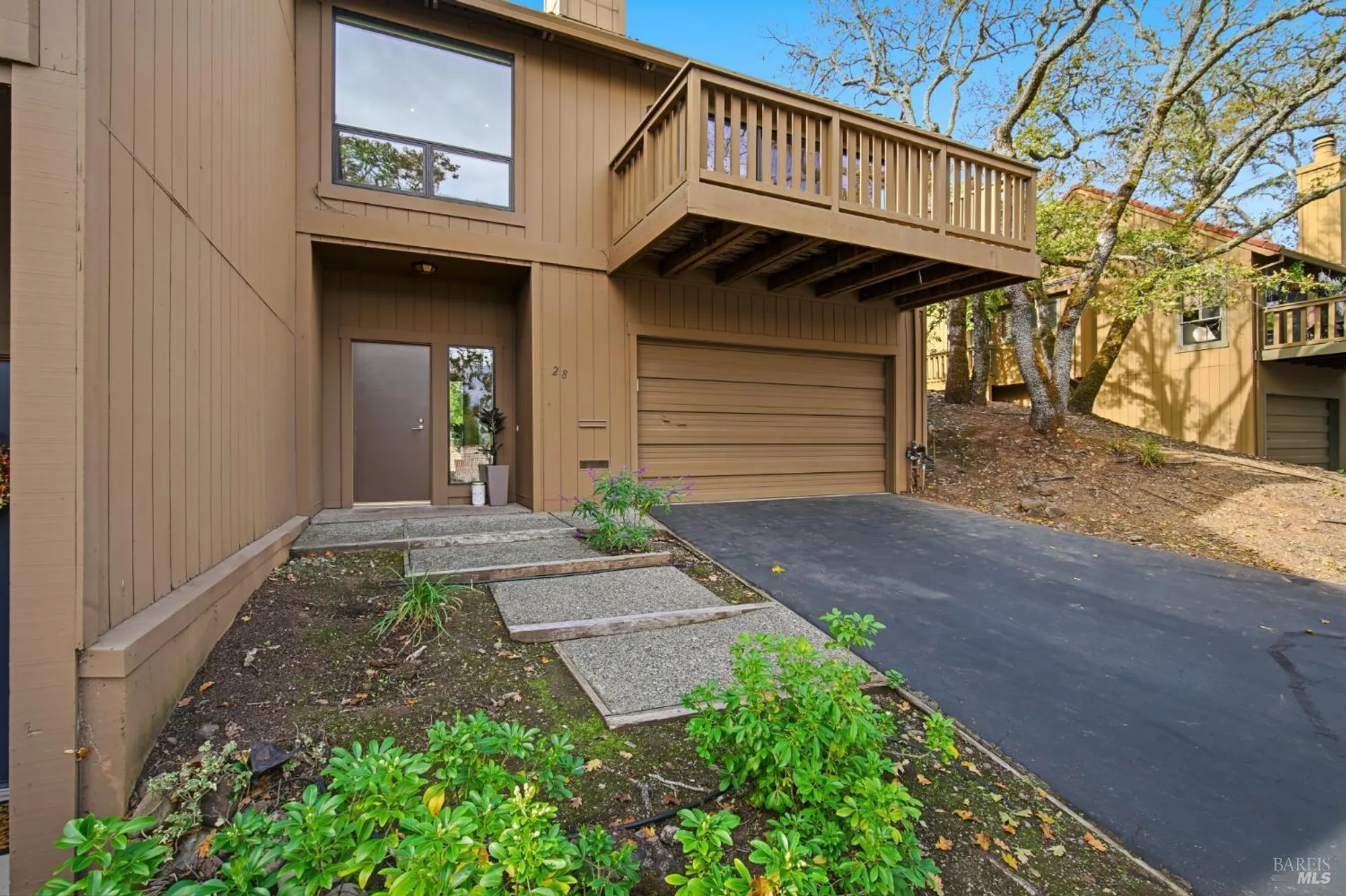Property Slideshow image 1 of 47 | 28 oak forest pl, Santa Rosa, CA, 95409