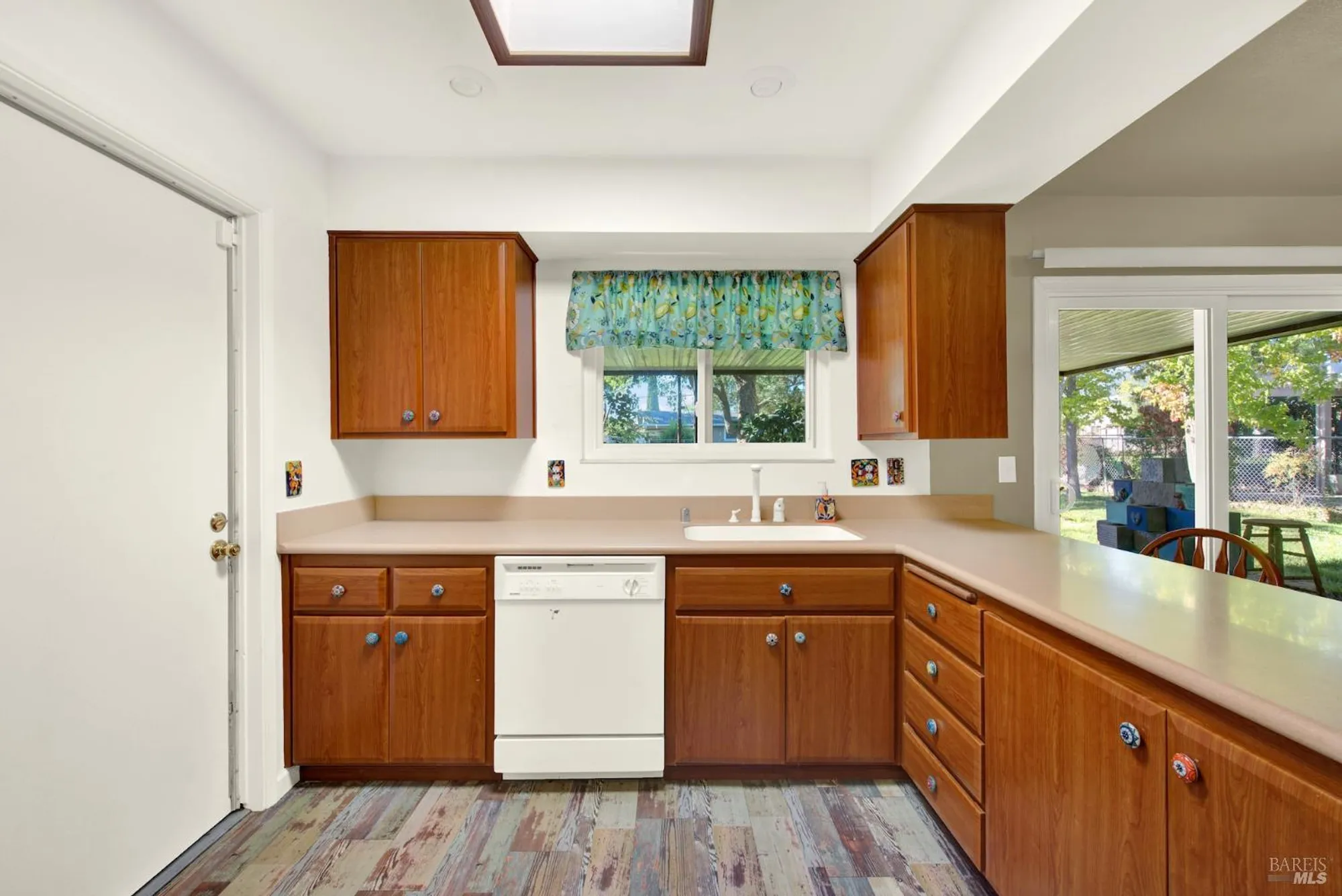 Property Slideshow image 24 of 52 | 171 mckinley cir, Vacaville, CA, 95687