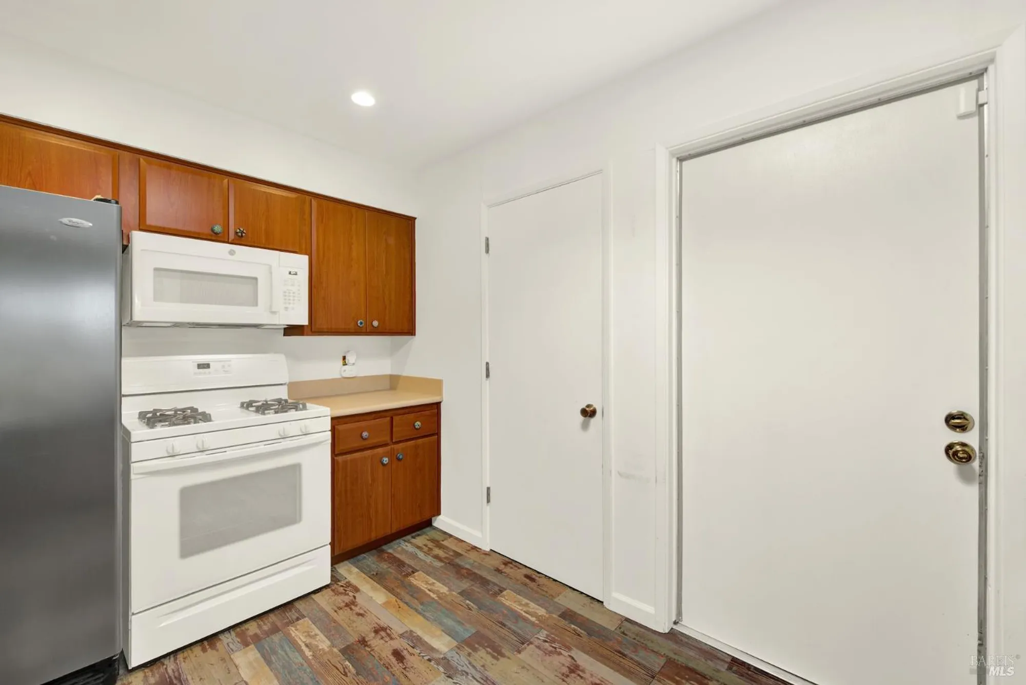 Property Slideshow image 29 of 52 | 171 mckinley cir, Vacaville, CA, 95687