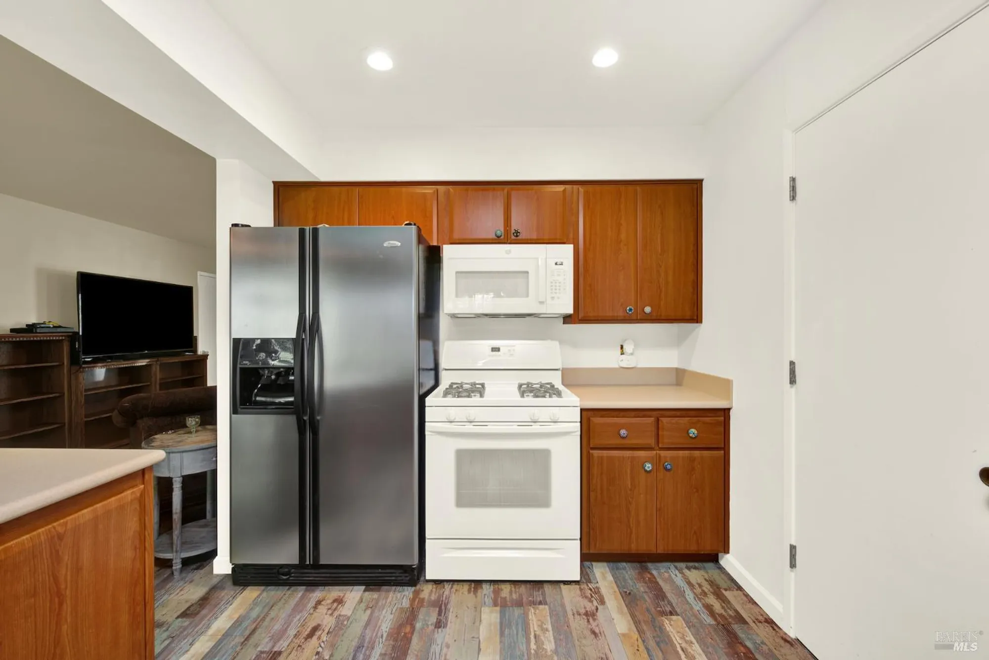 Property Slideshow image 28 of 52 | 171 mckinley cir, Vacaville, CA, 95687