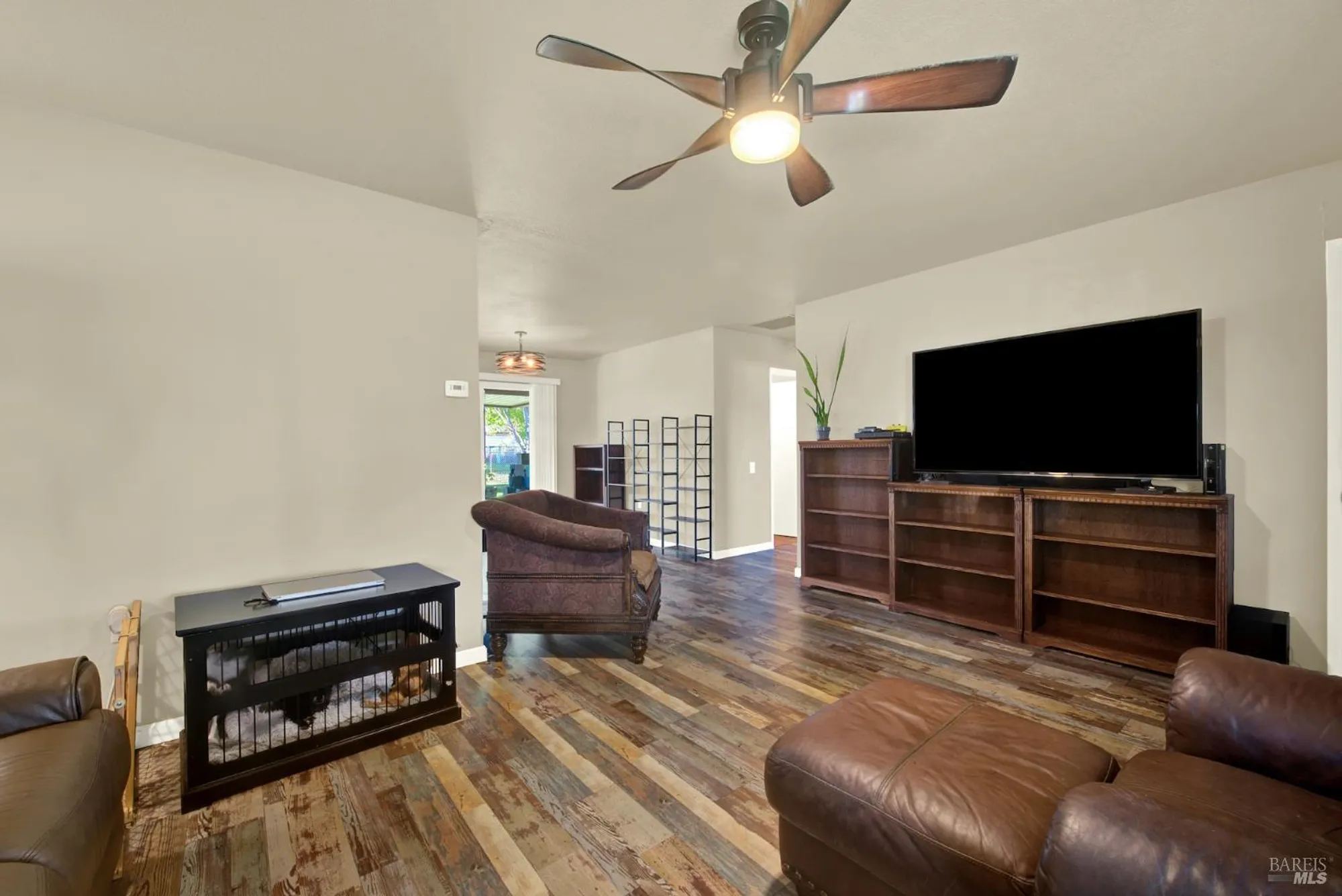 Property Slideshow image 12 of 52 | 171 mckinley cir, Vacaville, CA, 95687