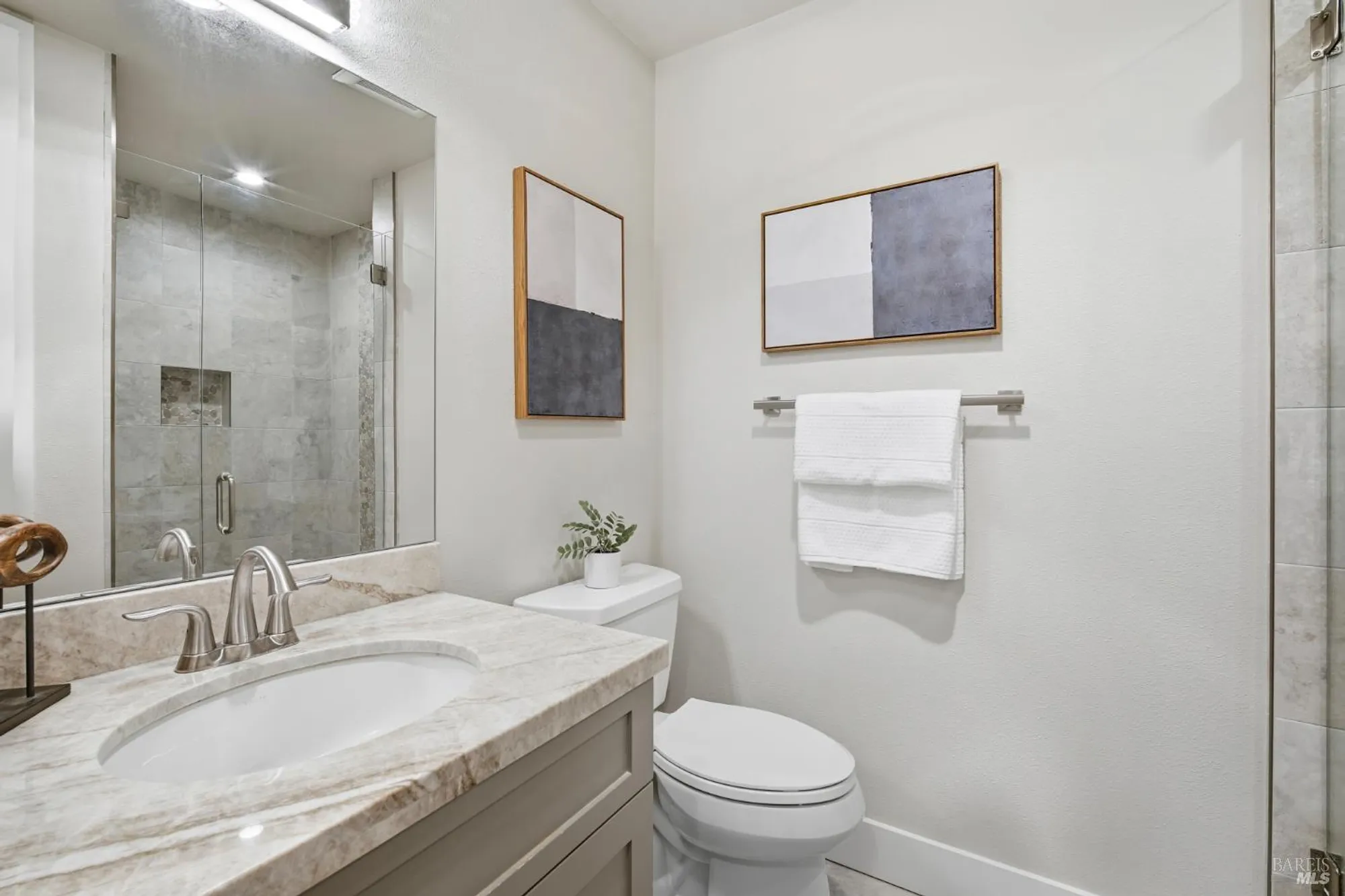 Property Slideshow image 33 of 47 | 28 oak forest pl, Santa Rosa, CA, 95409