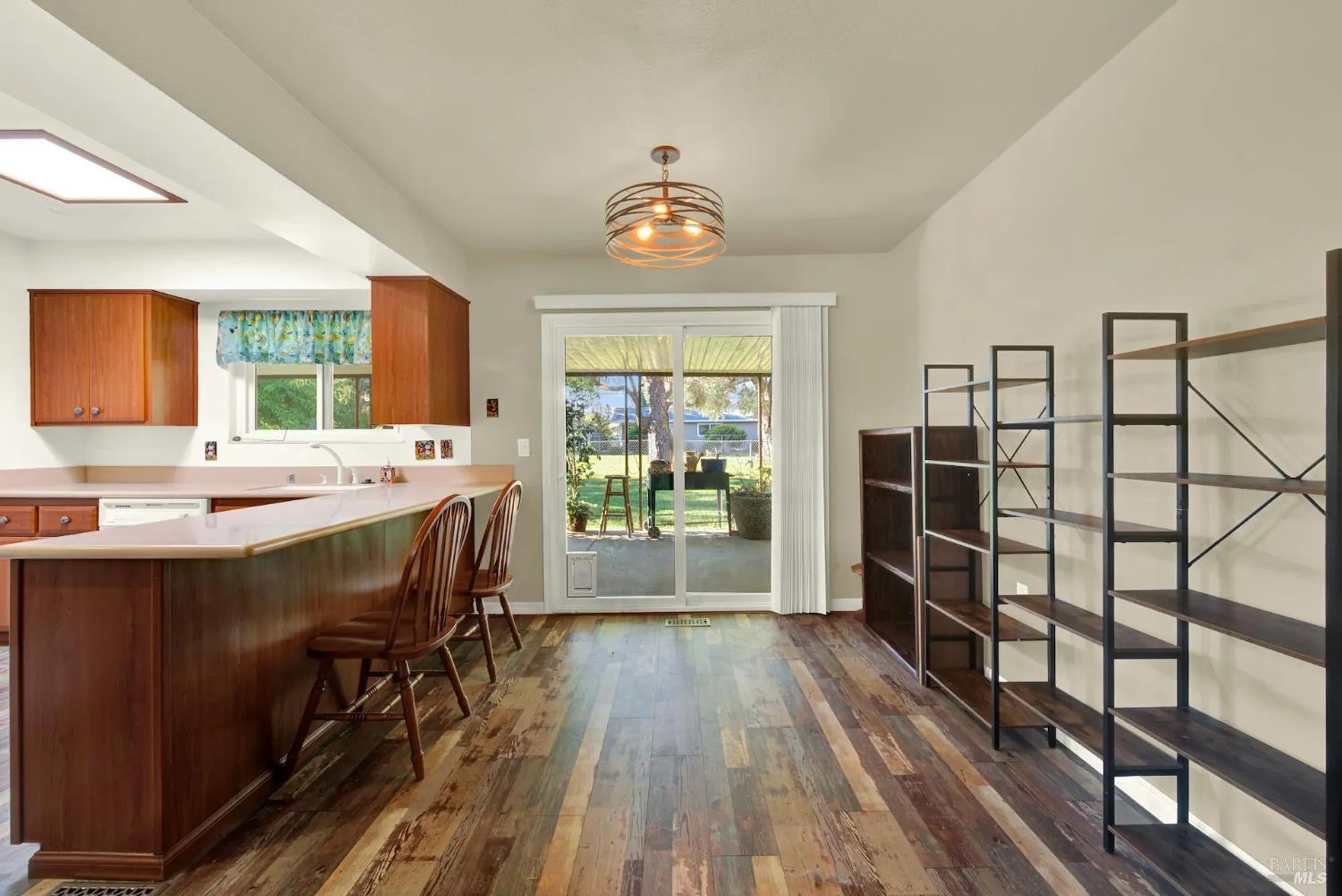 Property Slideshow image 14 of 52 | 171 mckinley cir, Vacaville, CA, 95687