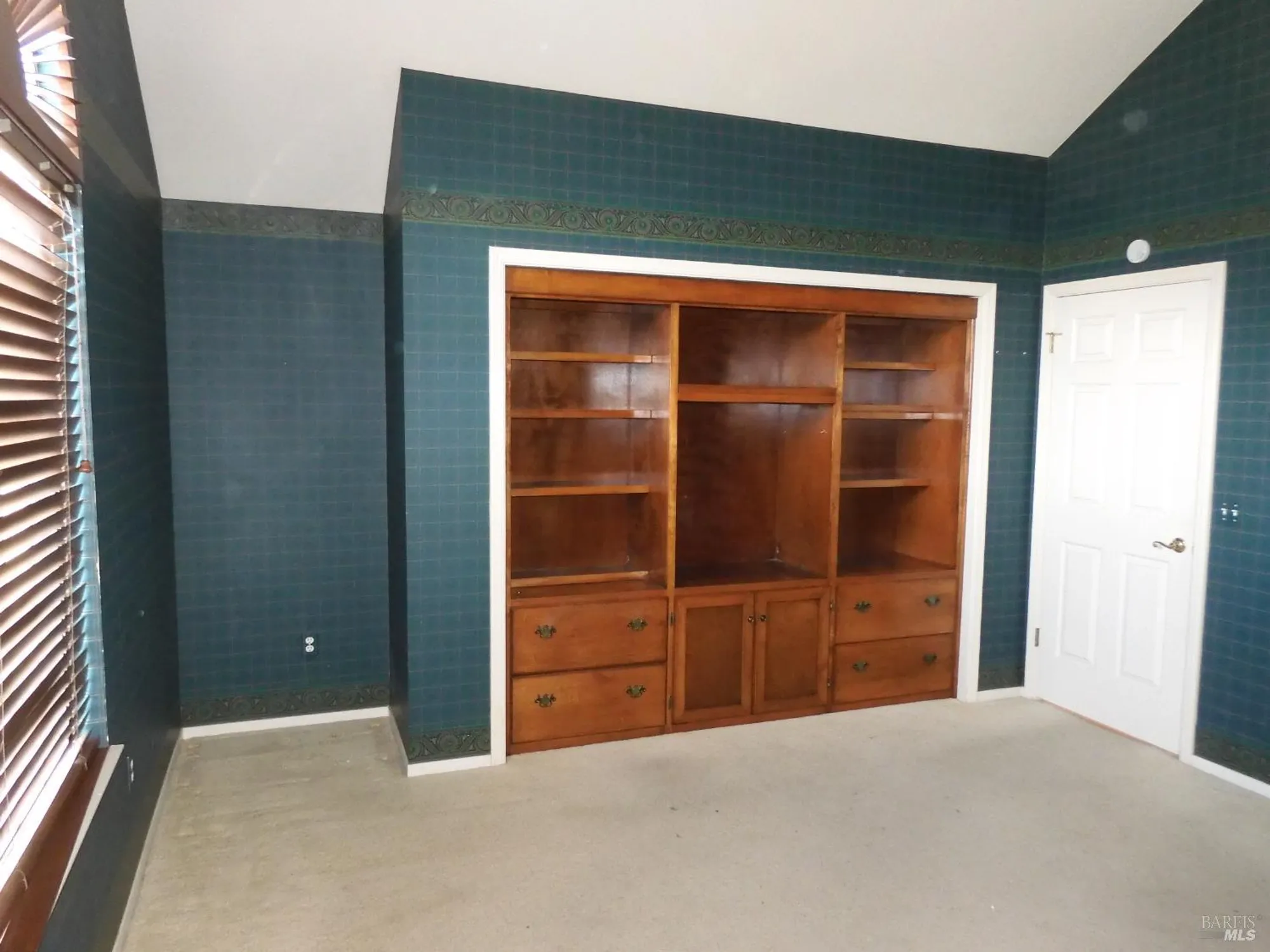 Property Slideshow image 15 of 36 | 356 singing brook cir, Santa Rosa, CA, 95409