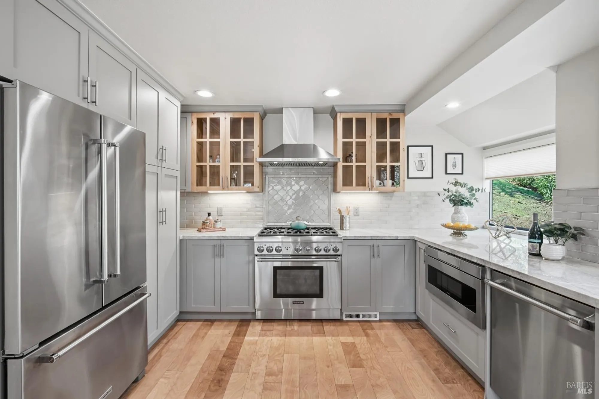 Property Slideshow image 11 of 47 | 28 oak forest pl, Santa Rosa, CA, 95409