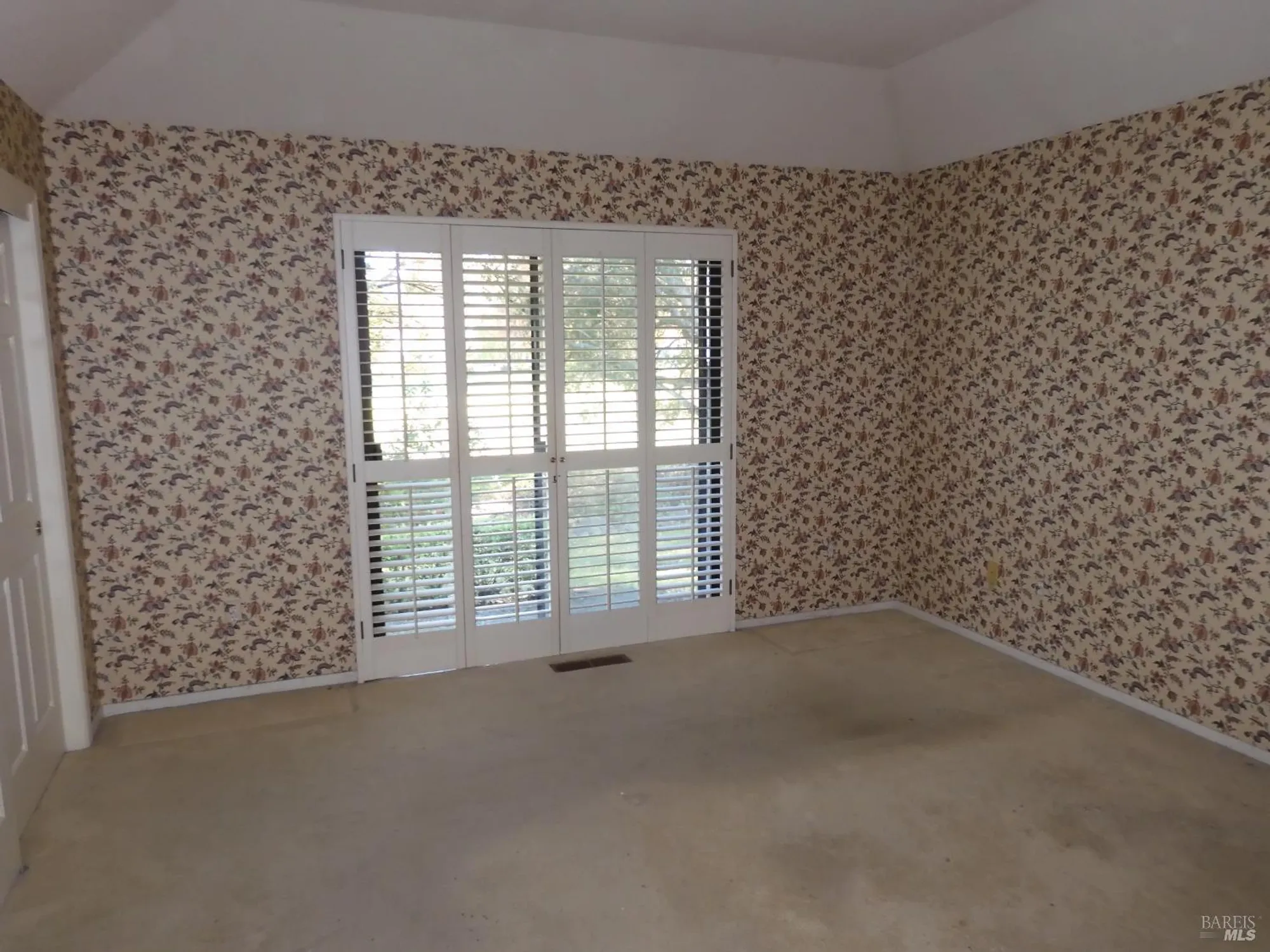 Property Slideshow image 11 of 36 | 356 singing brook cir, Santa Rosa, CA, 95409