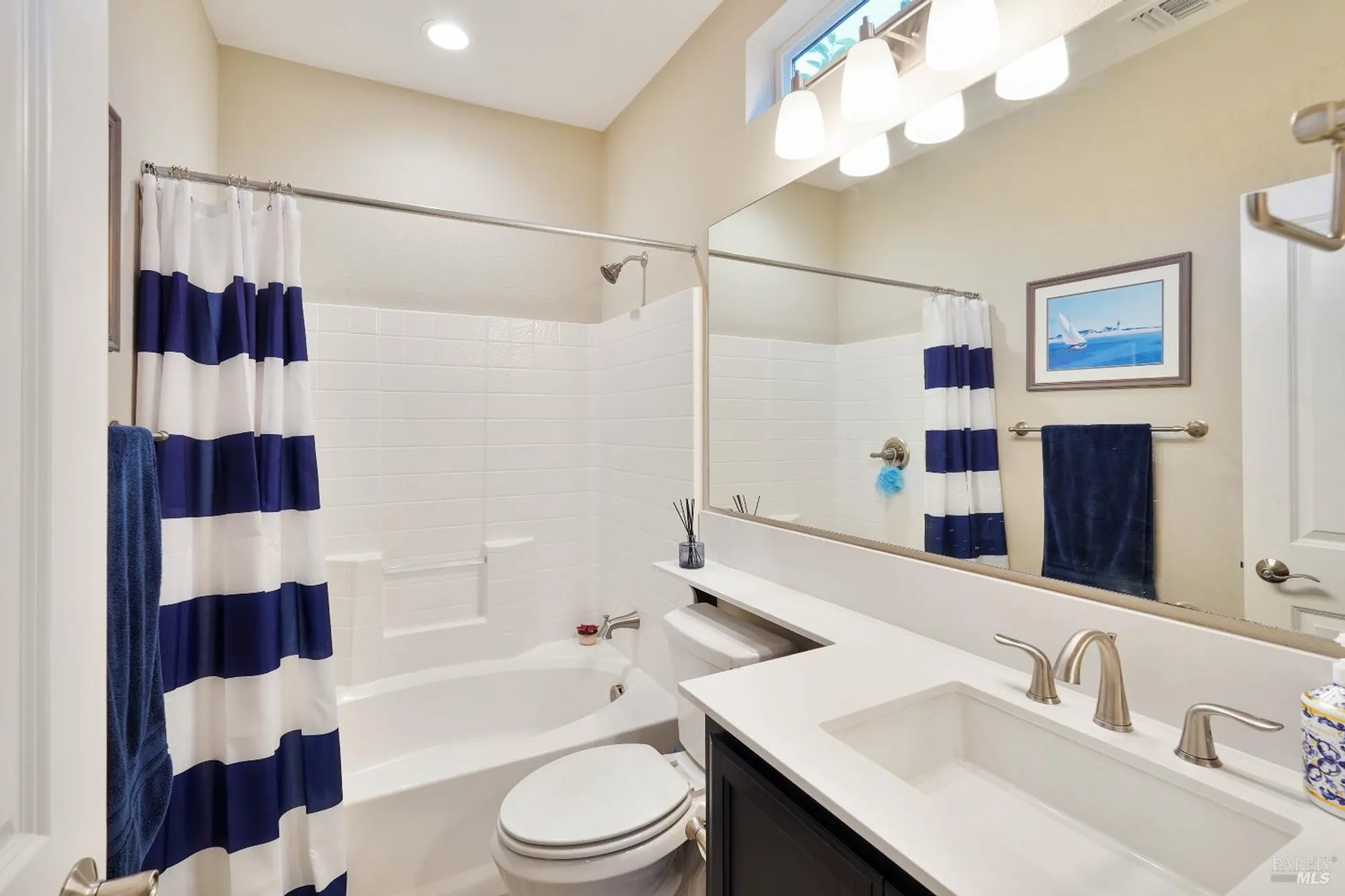Property Slideshow image 21 of 57 | 228 shearwater dr, Rio Vista, CA, 94571