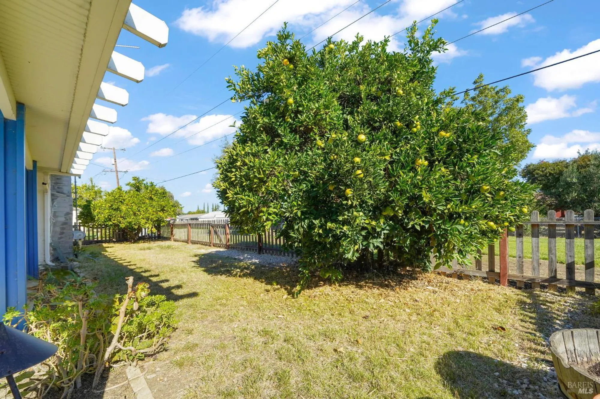 Property Slideshow image 32 of 41 | 202 olympic cir, Vacaville, CA, 95687